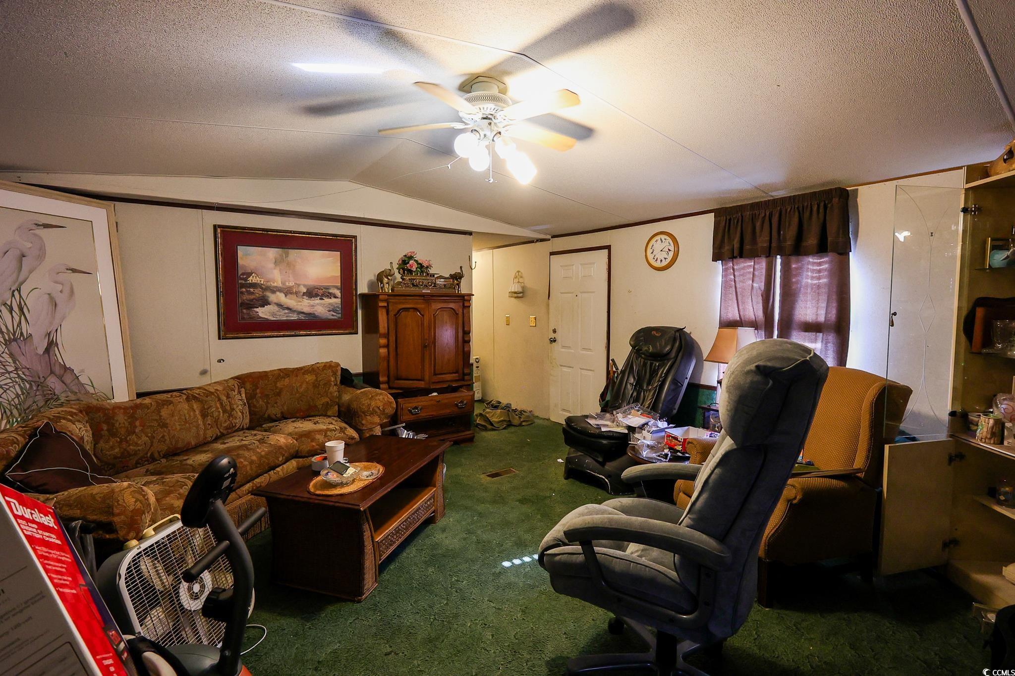 5266 Highmarket St. Property Photo 3