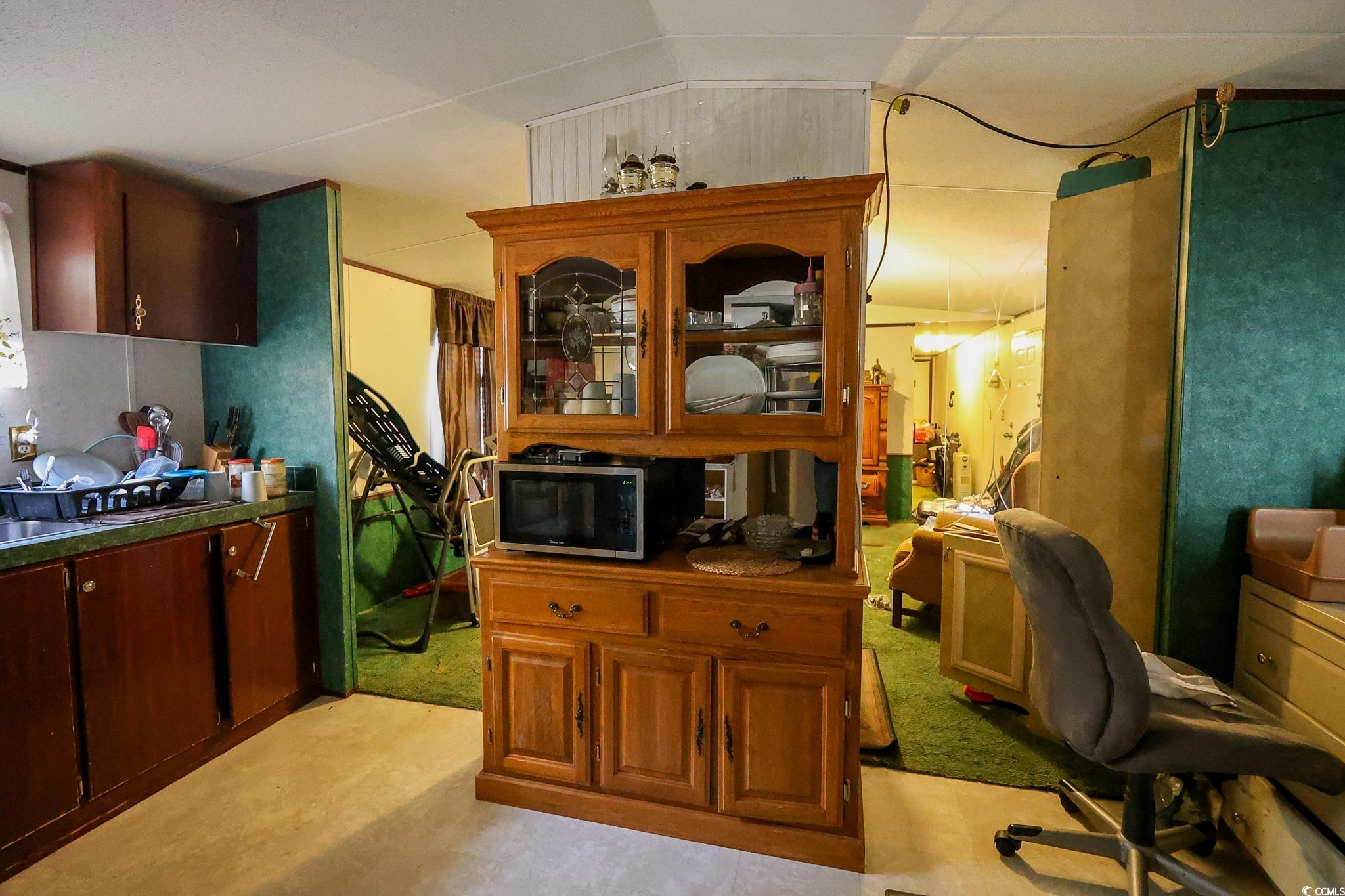 5266 Highmarket St. Property Photo 7