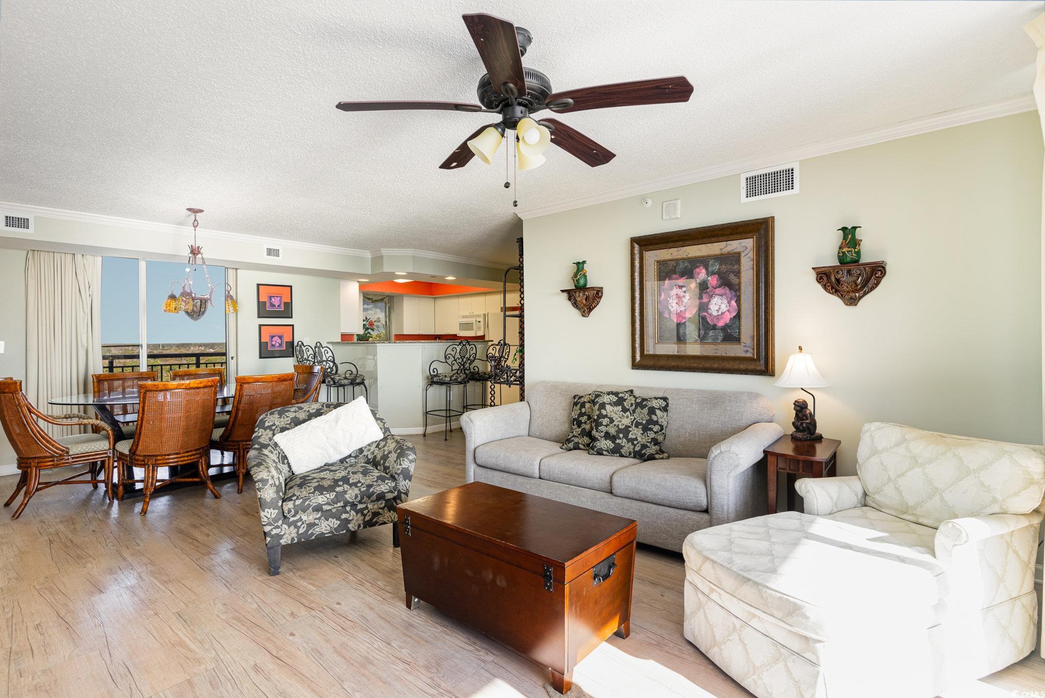 8560 Queensway Blvd. Property Photo 3