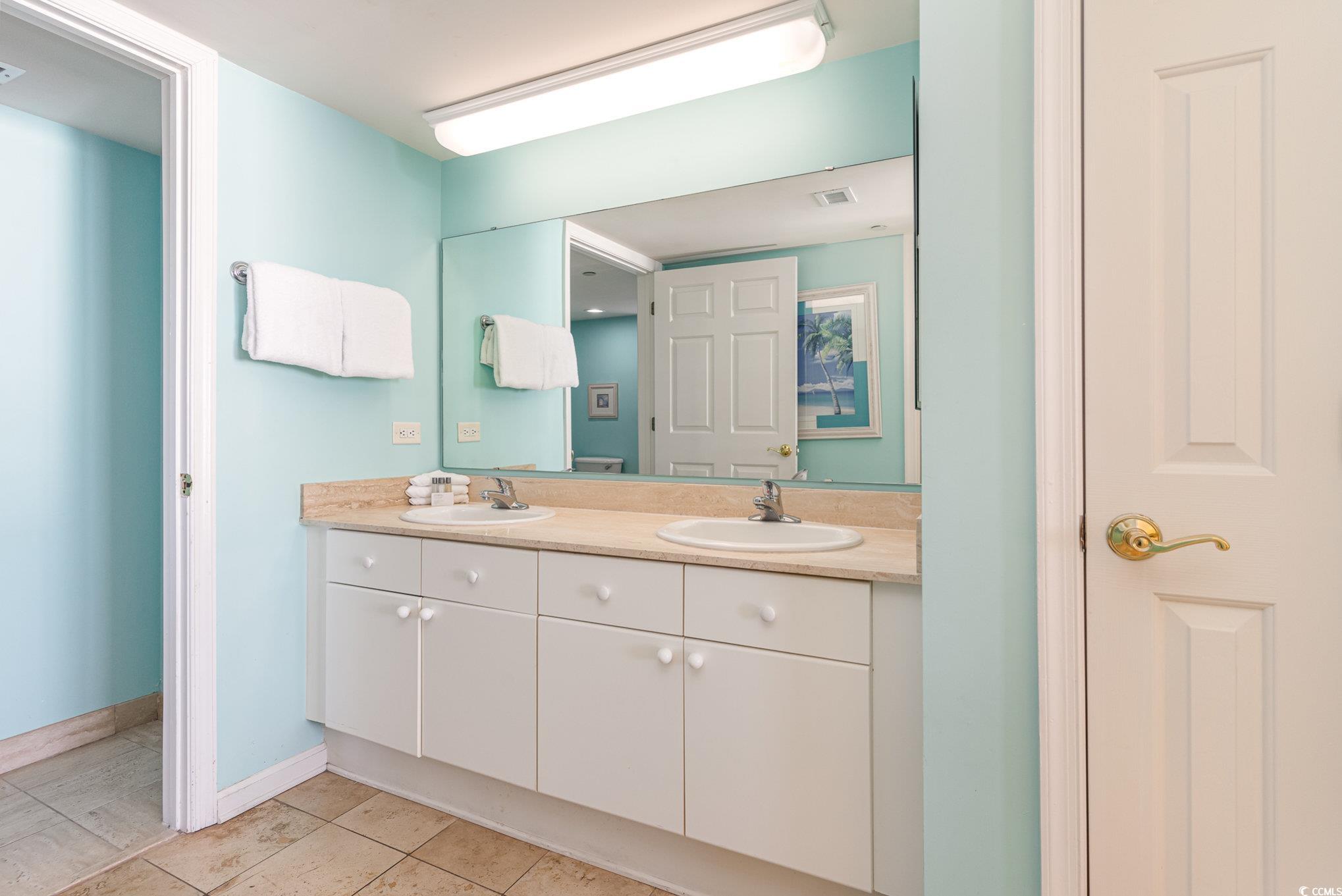 8560 Queensway Blvd. Property Photo 15