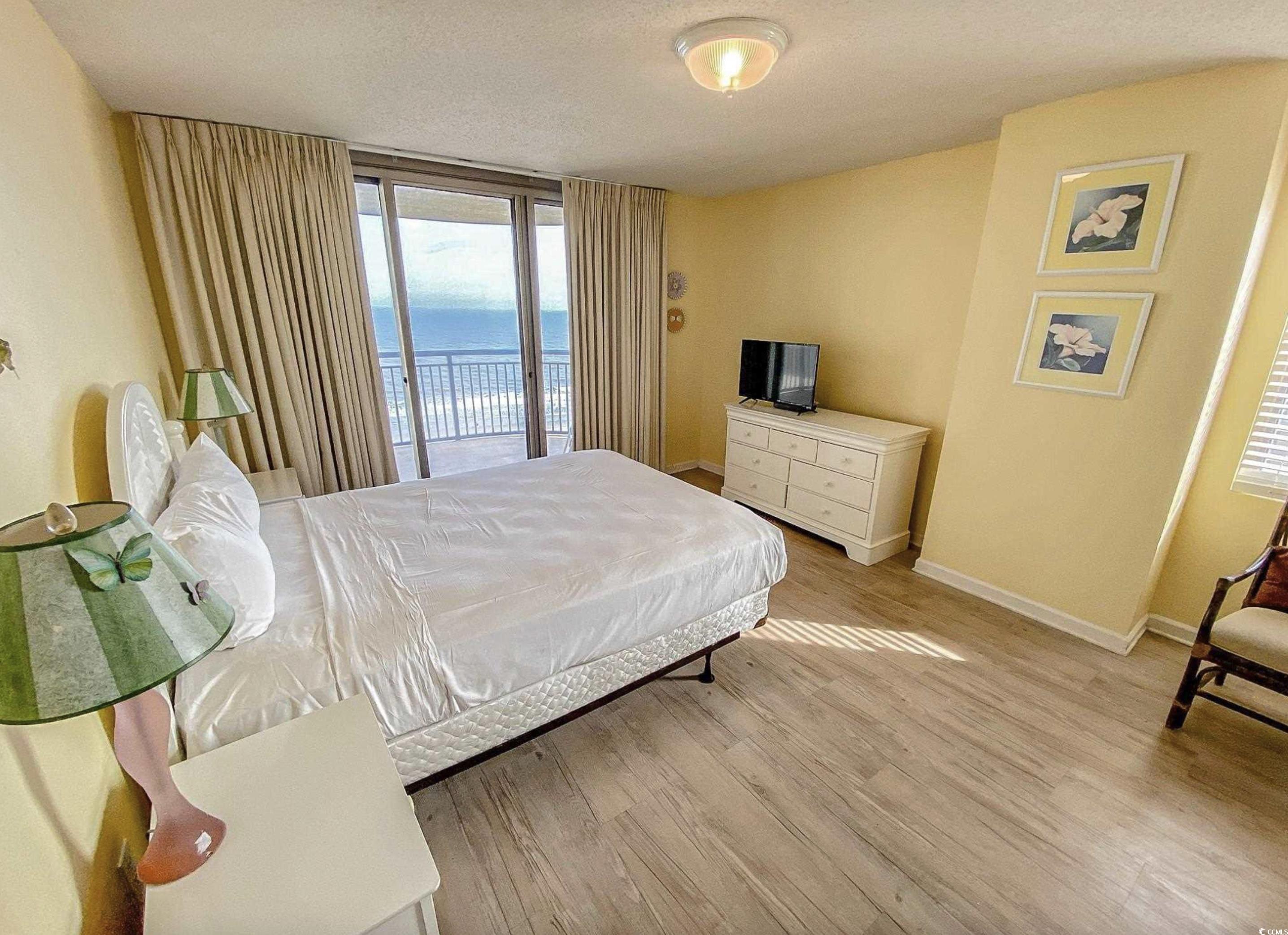 8560 Queensway Blvd. Property Photo 20