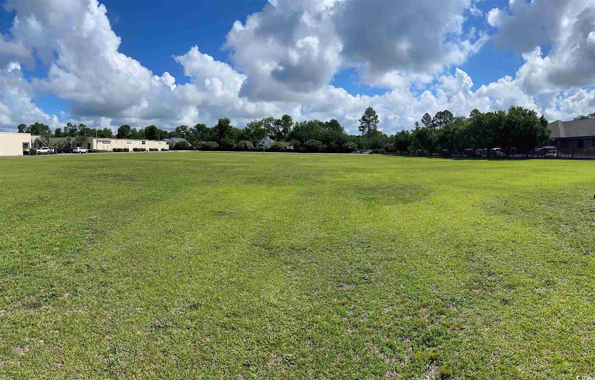 1714 Second Loop Rd. Property Photo 5