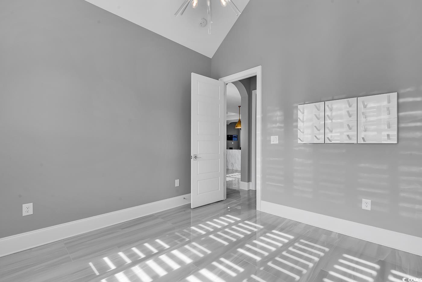 5960 Bolsena Place Property Photo 19