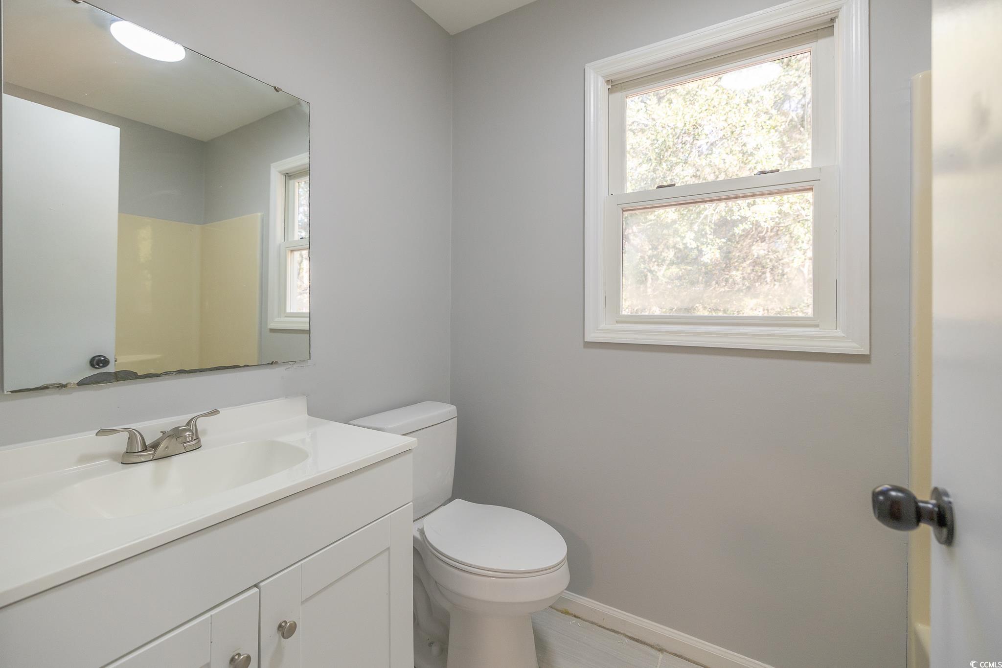 117 George Washington Trail Property Photo 13