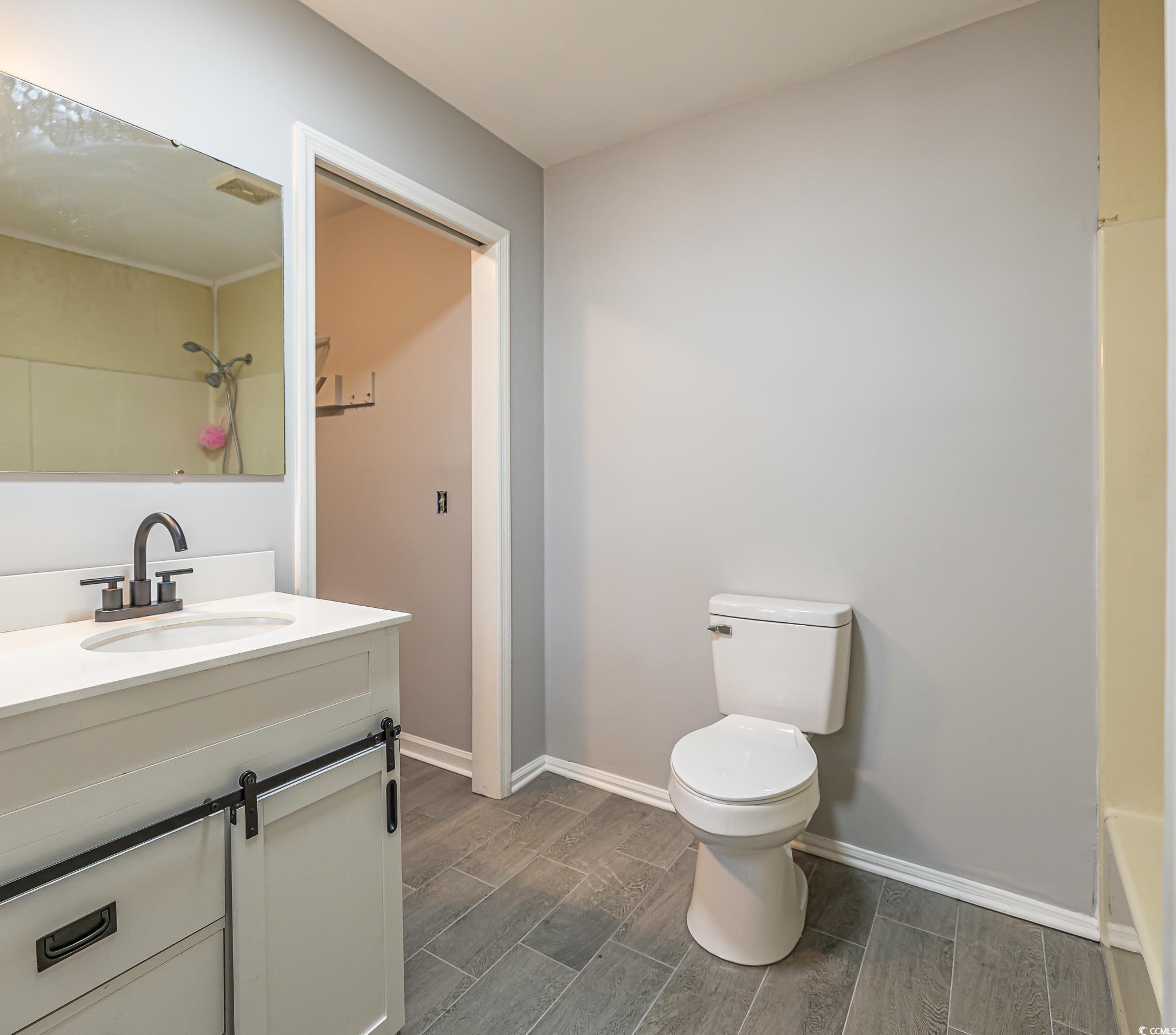 117 George Washington Trail Property Photo 15