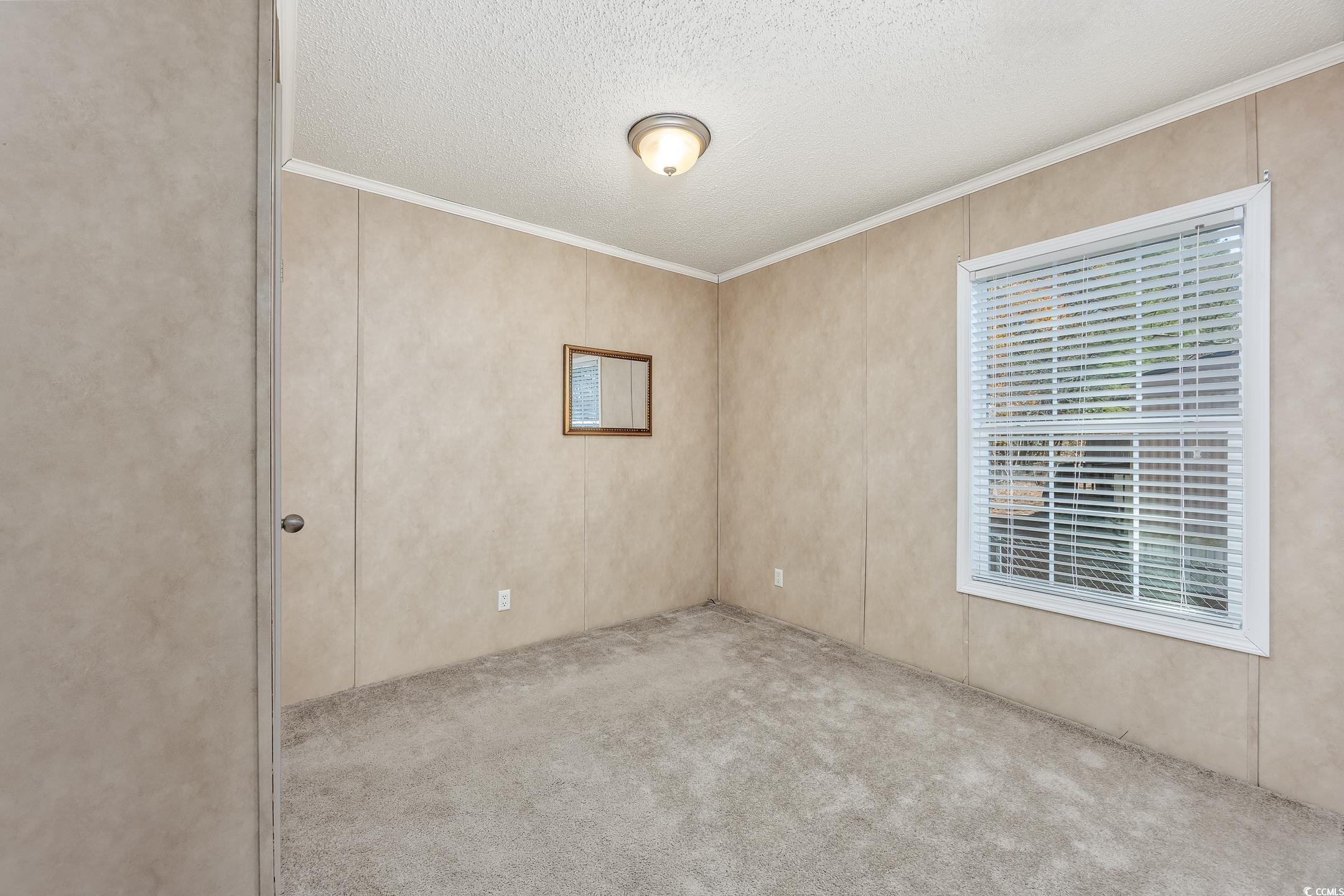 3790 Woodridge Circle Property Photo 17