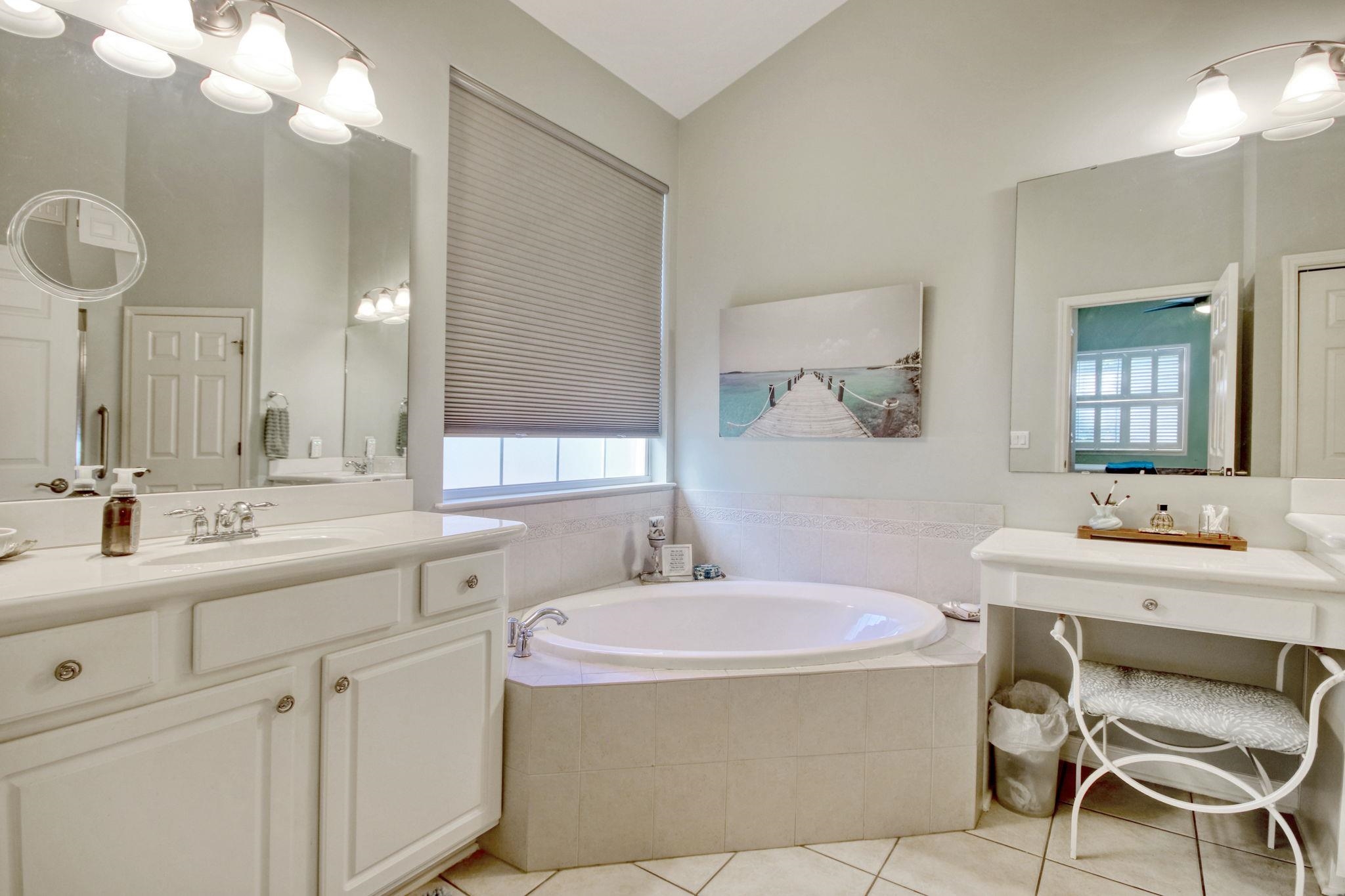414 Grand Cypress Way Property Photo 29