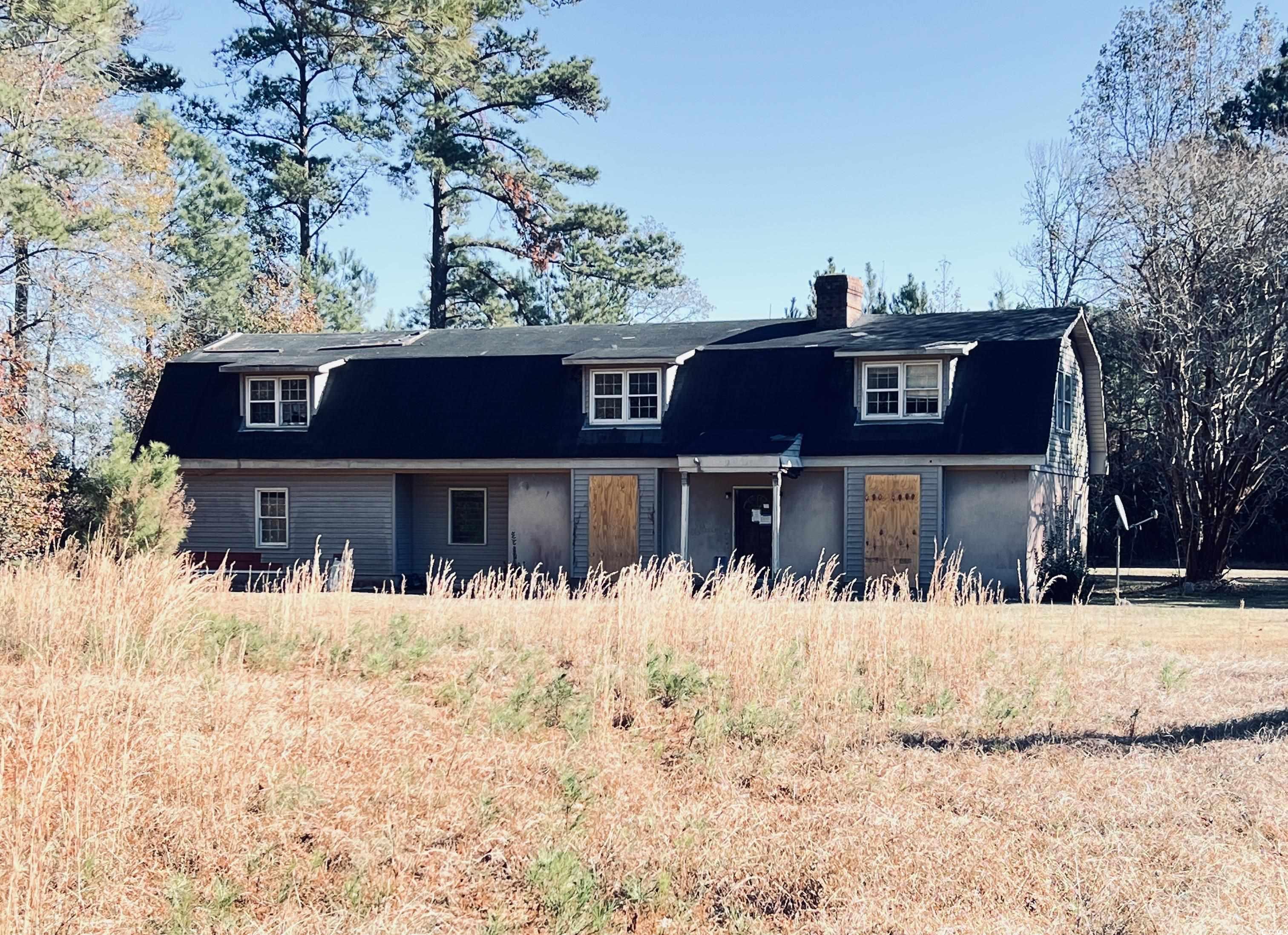 1352 Lester Ln. Property Photo