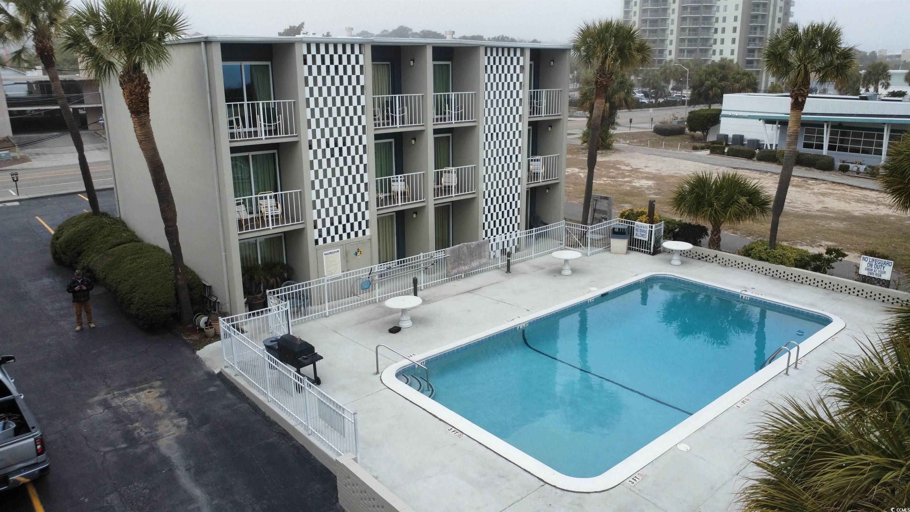 1805 N Ocean Blvd. N Property Photo 2