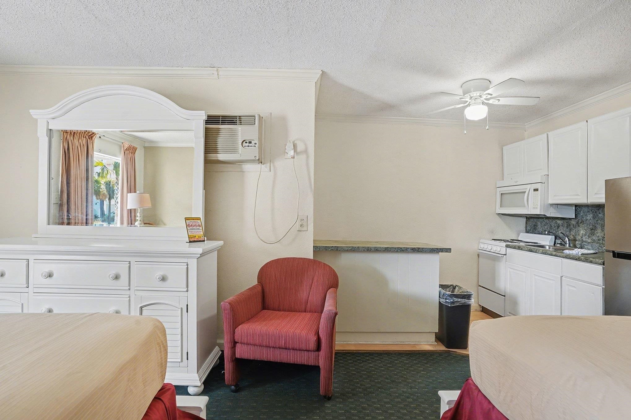 1805 N Ocean Blvd. N Property Photo 31