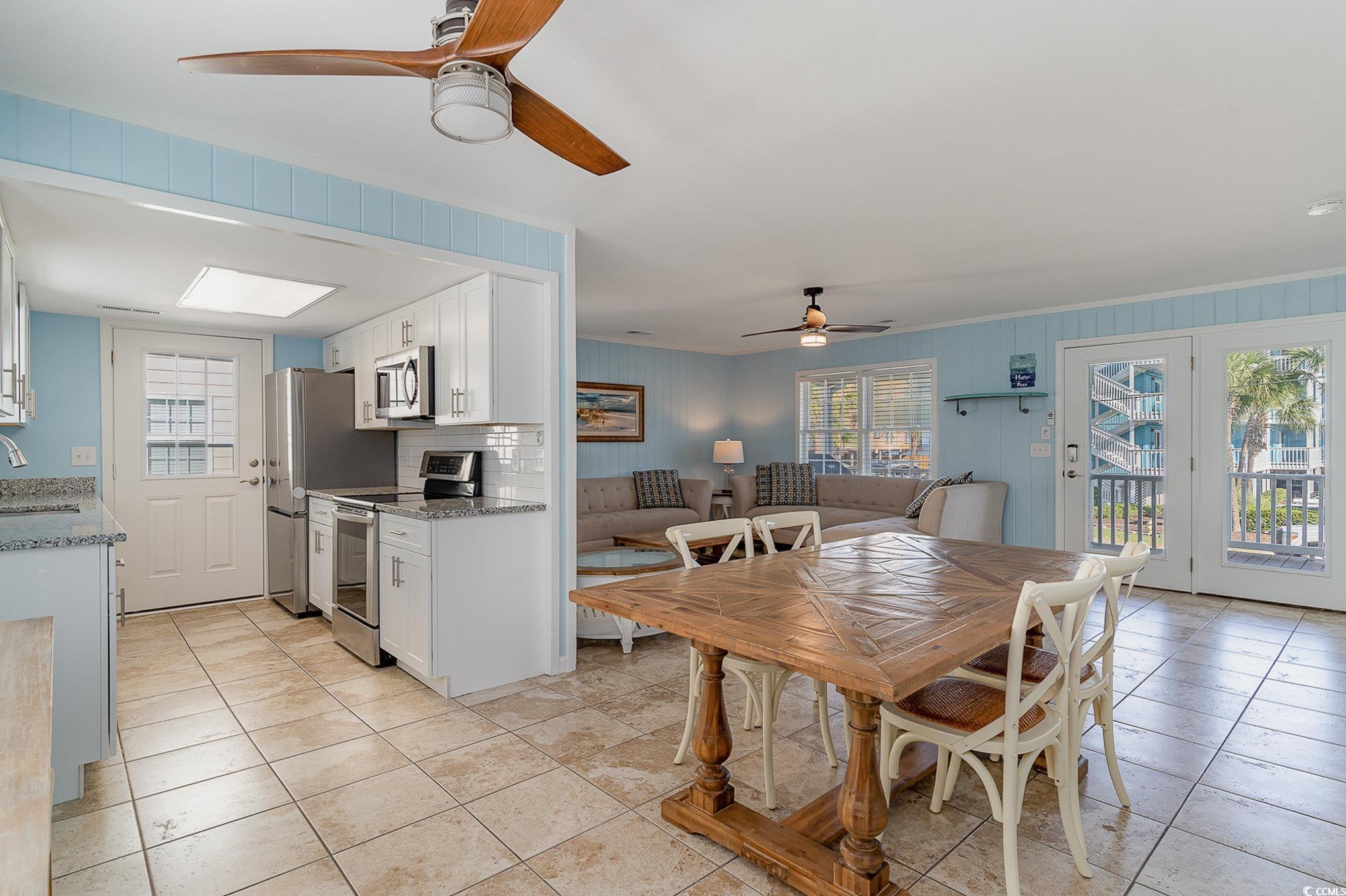 719 N Waccamaw Dr. Property Photo 8