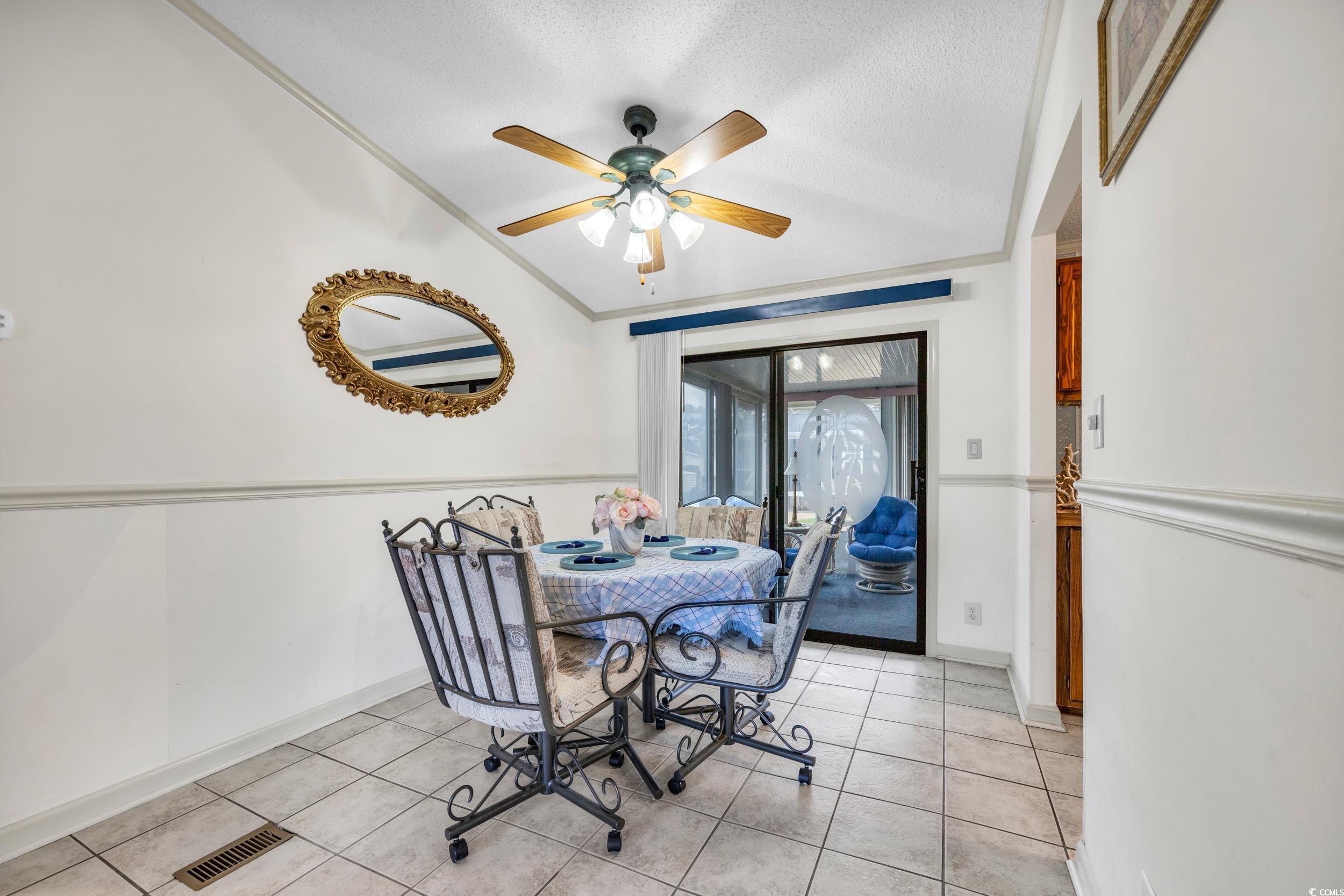 1623 Perry Circle Property Photo 18