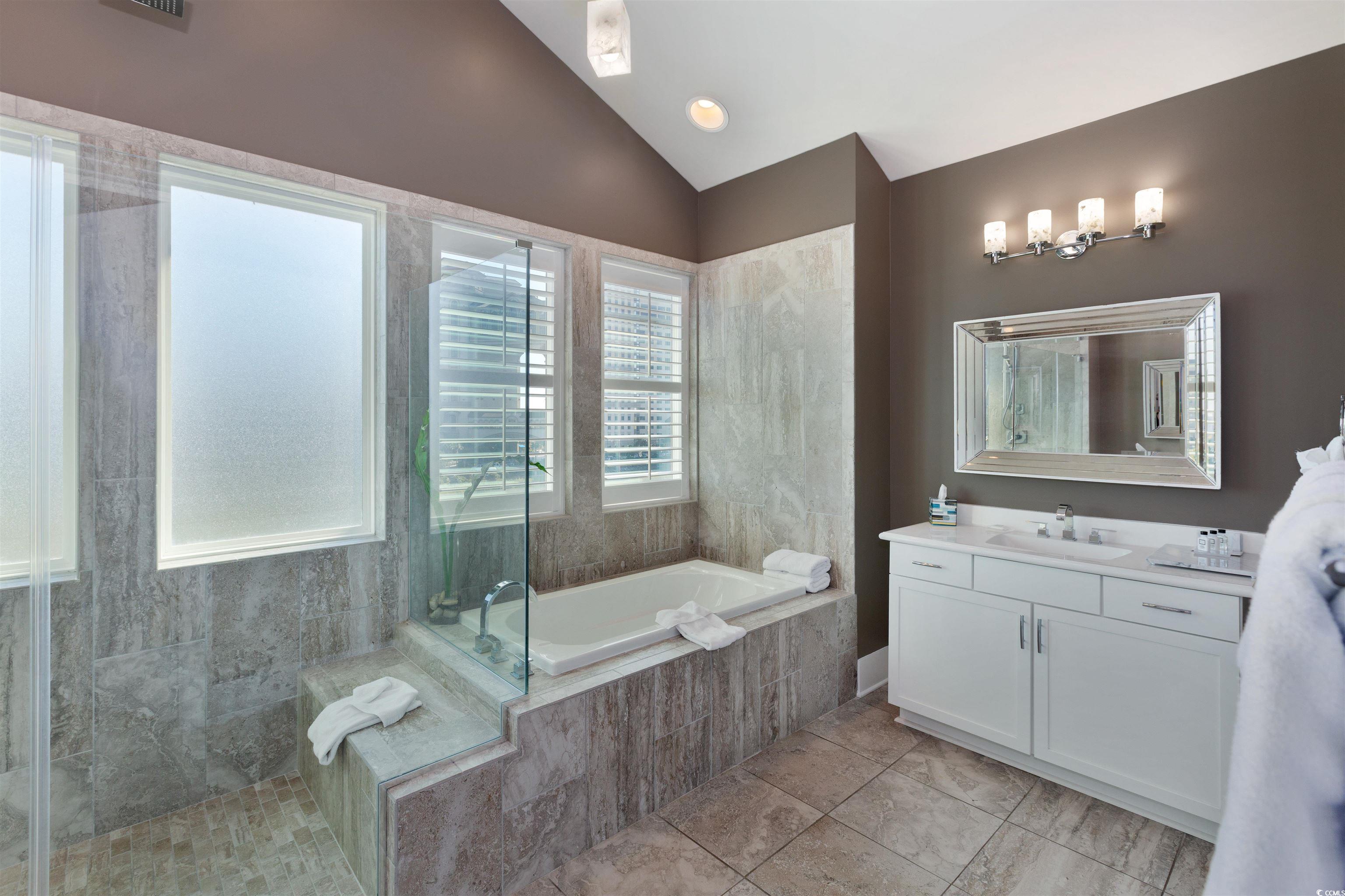 4904 Salt Creek Ct. Property Photo 31