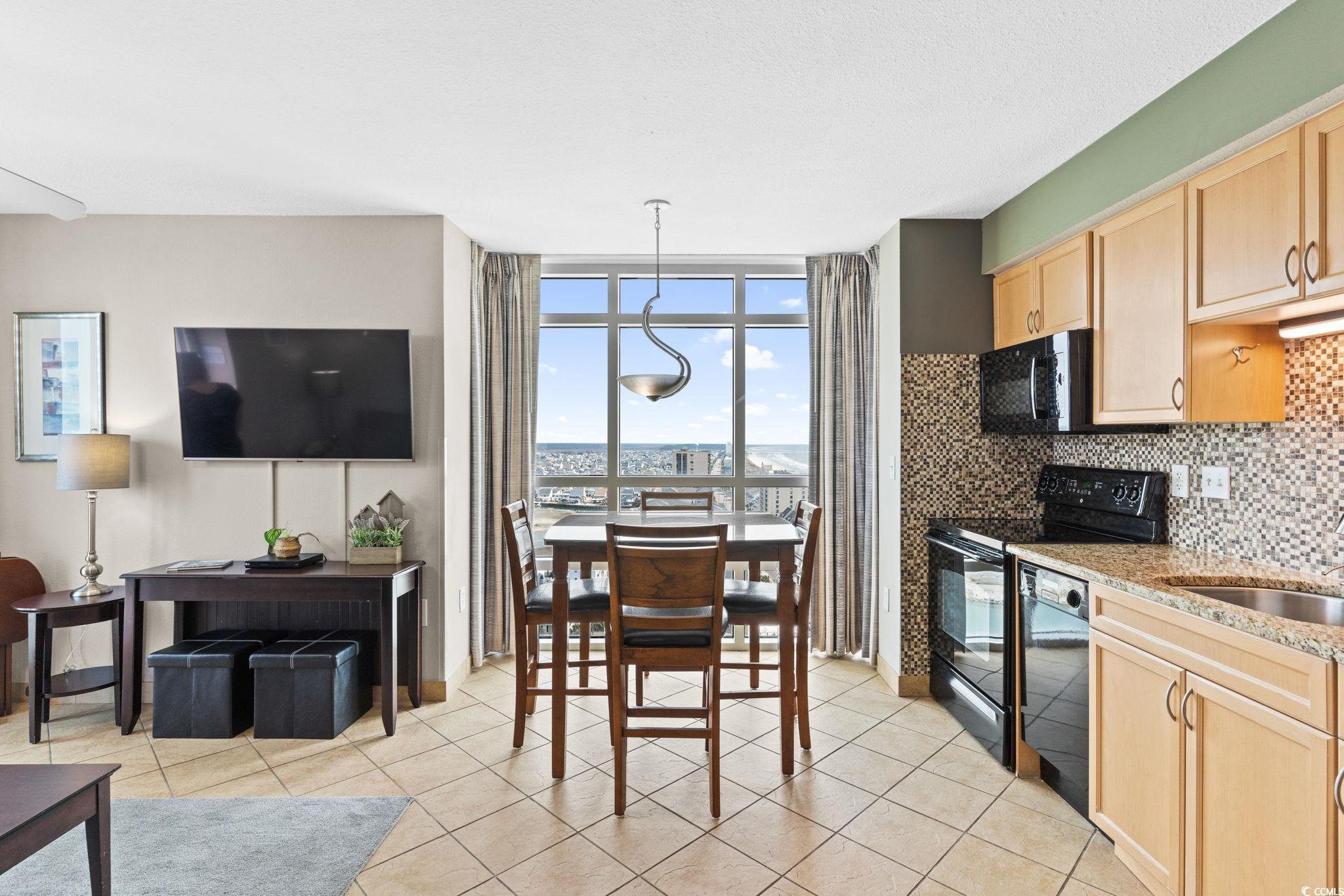 3601 N Ocean Blvd. Property Photo 11
