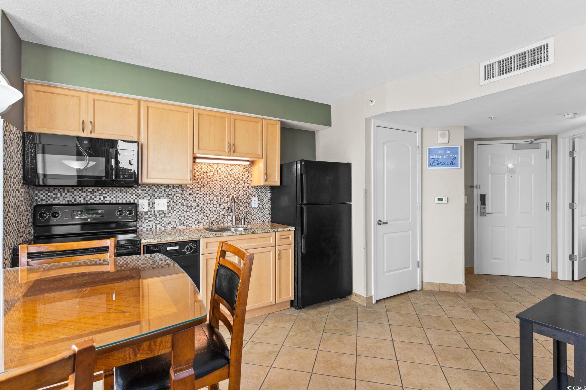 3601 N Ocean Blvd. Property Photo 12