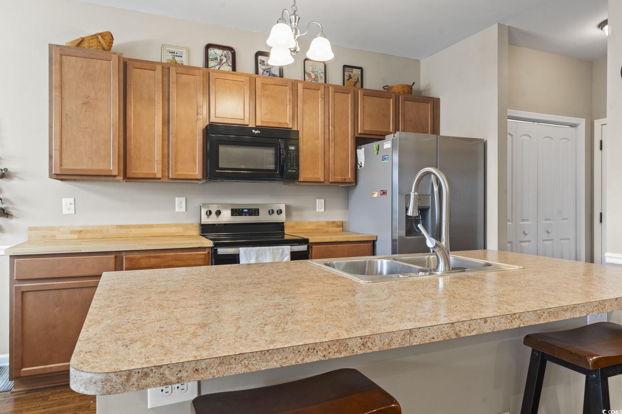 1361 Midtown Village Dr. Property Photo 23