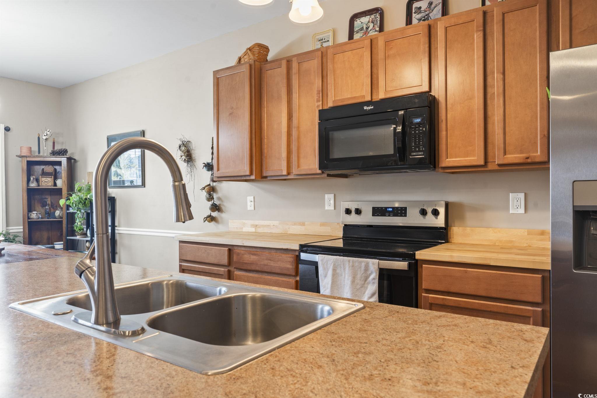 1361 Midtown Village Dr. Property Photo 30