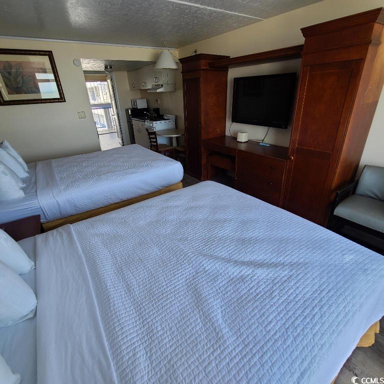 1703 S Ocean Blvd. Property Photo 5