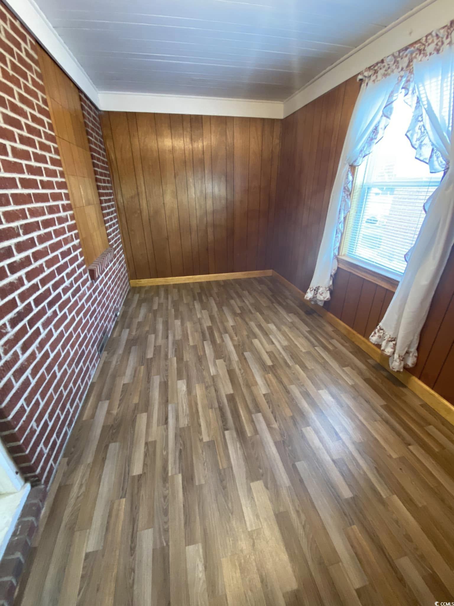 611 E Ashland St. Property Photo 12