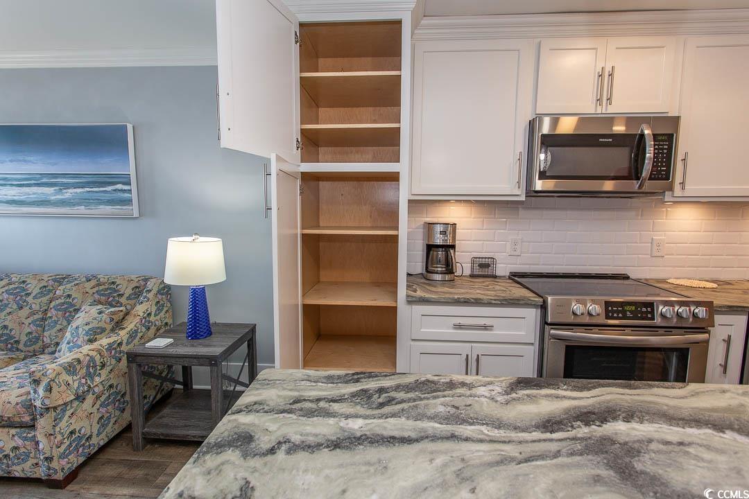 201 N 76th Ave. N Property Photo 7