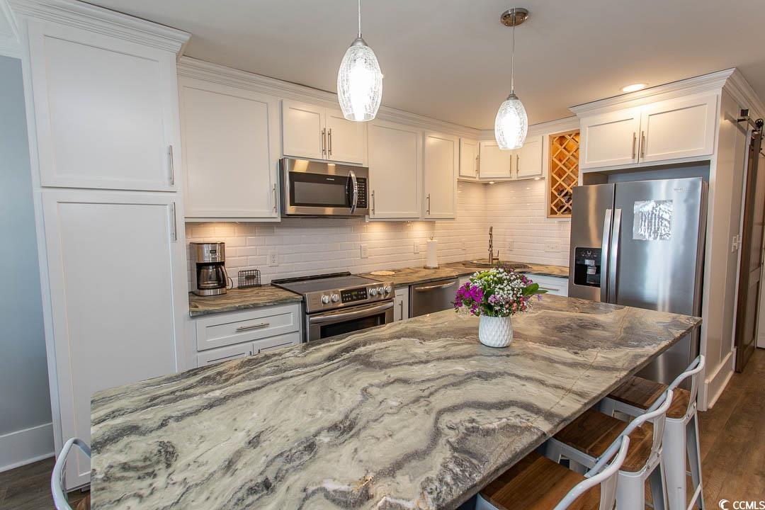 201 N 76th Ave. N Property Photo 8