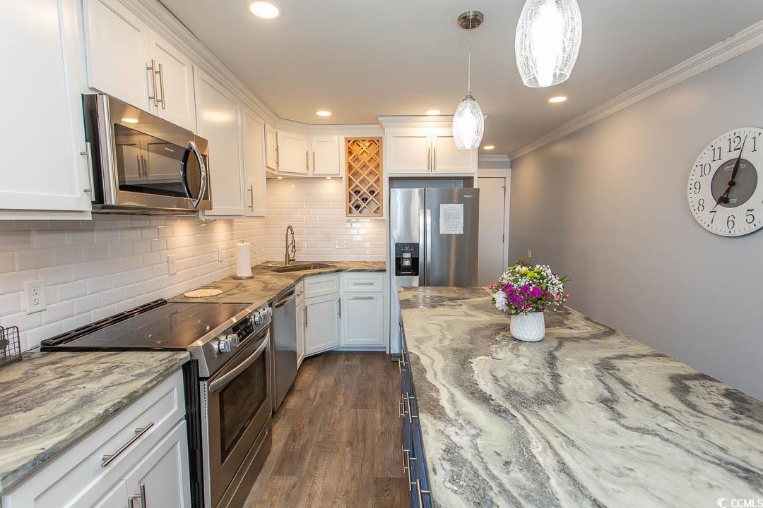 201 N 76th Ave. N Property Photo 9