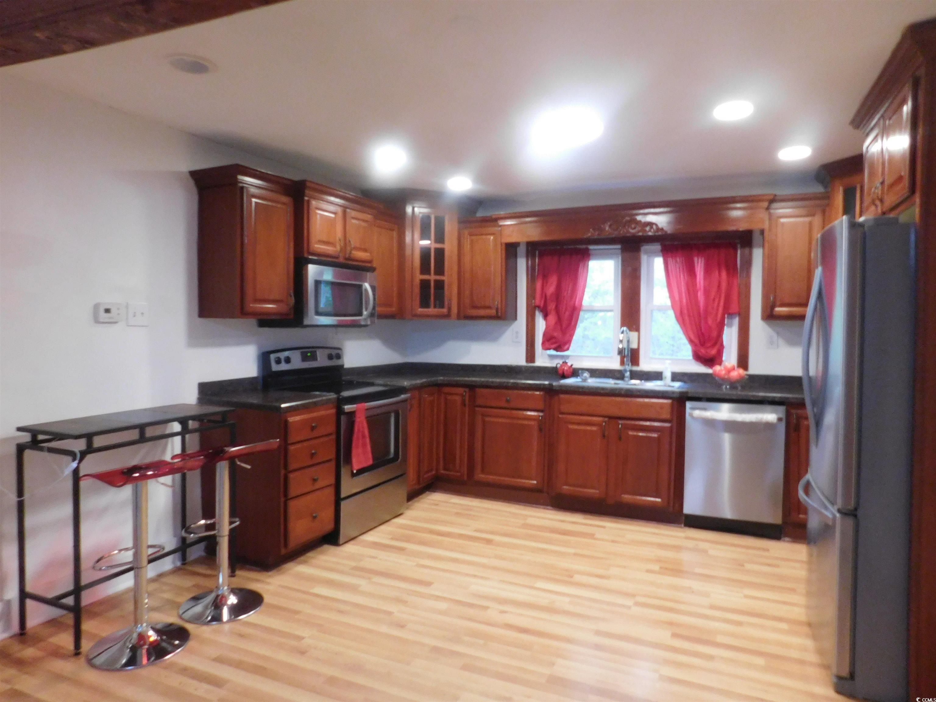 223 Greentown Rd. Property Photo 4