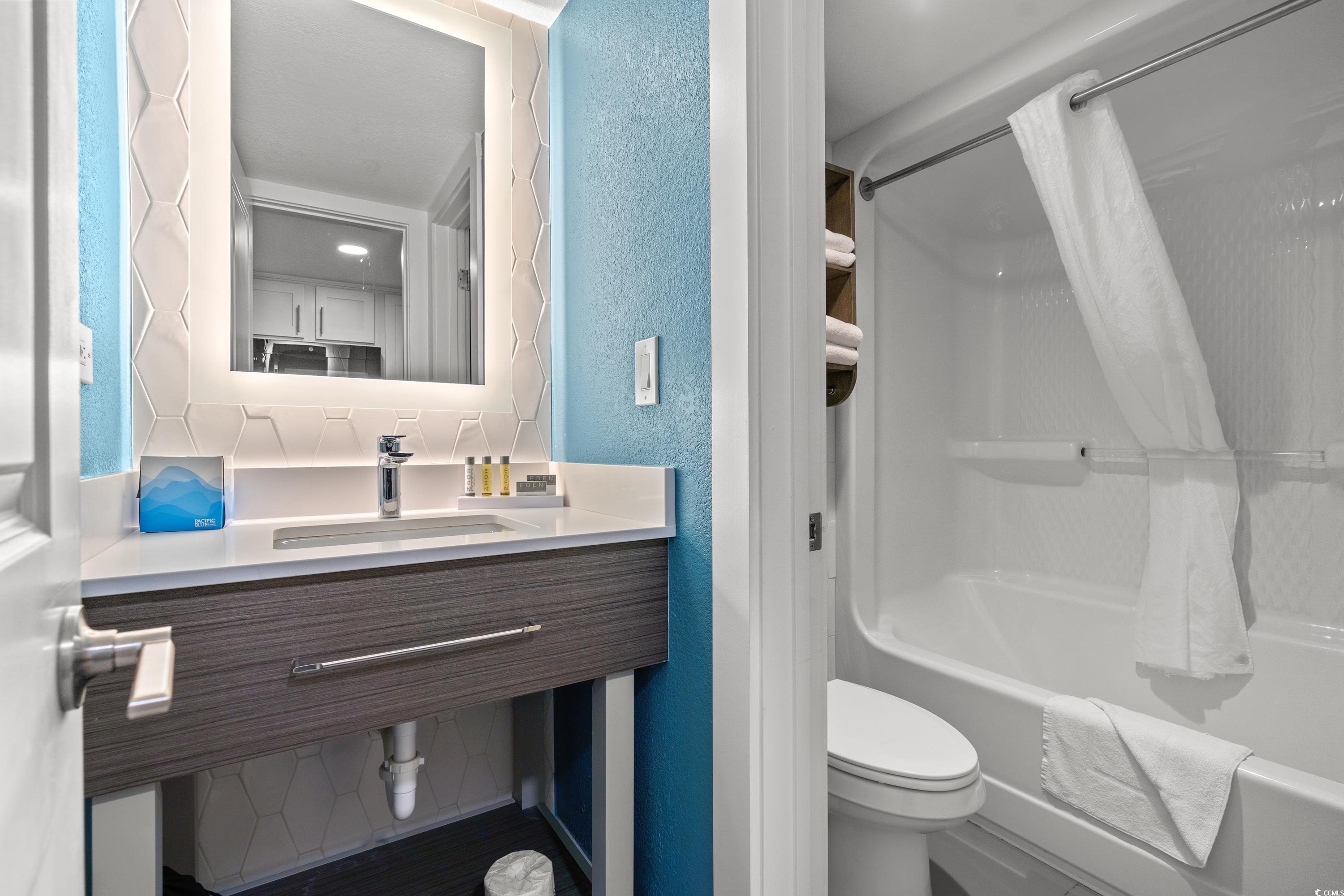 2106 N Ocean Blvd. Property Photo 10