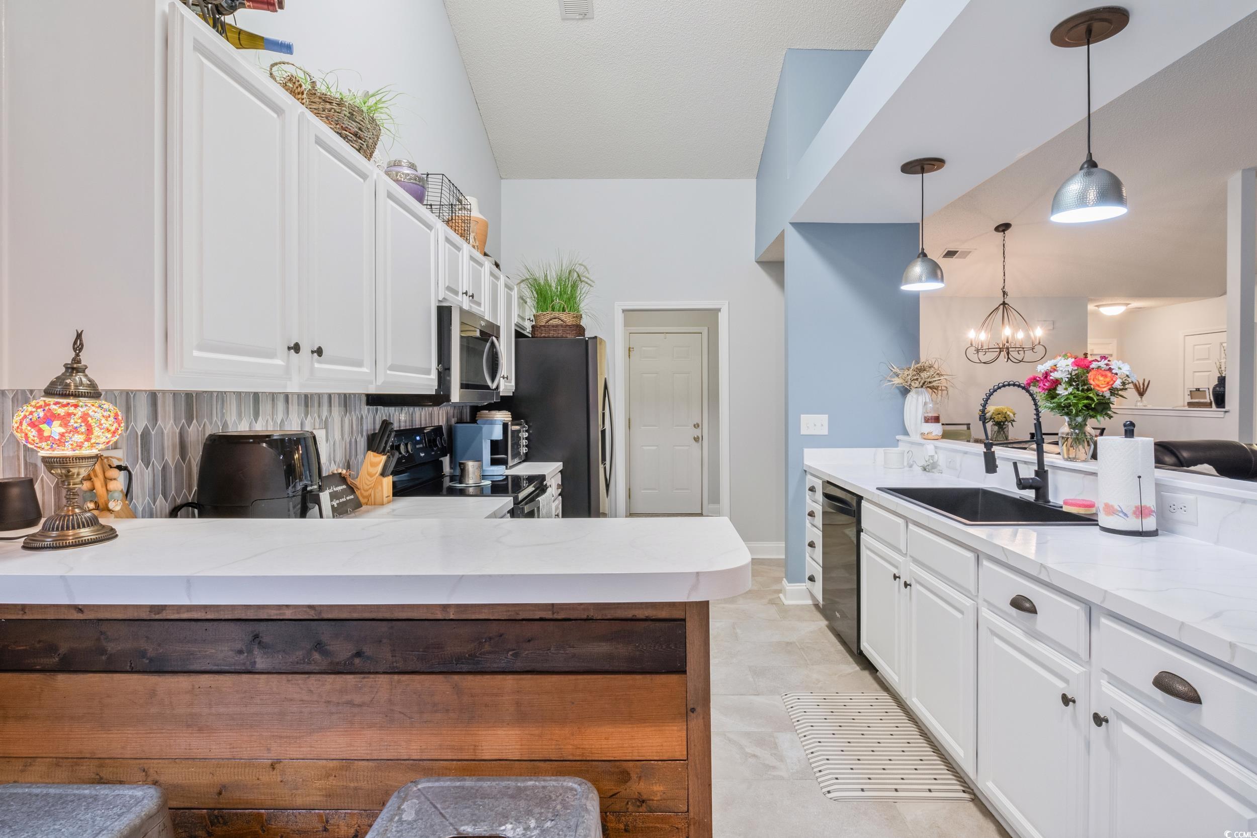 109 Dry Valley Loop Property Photo 18