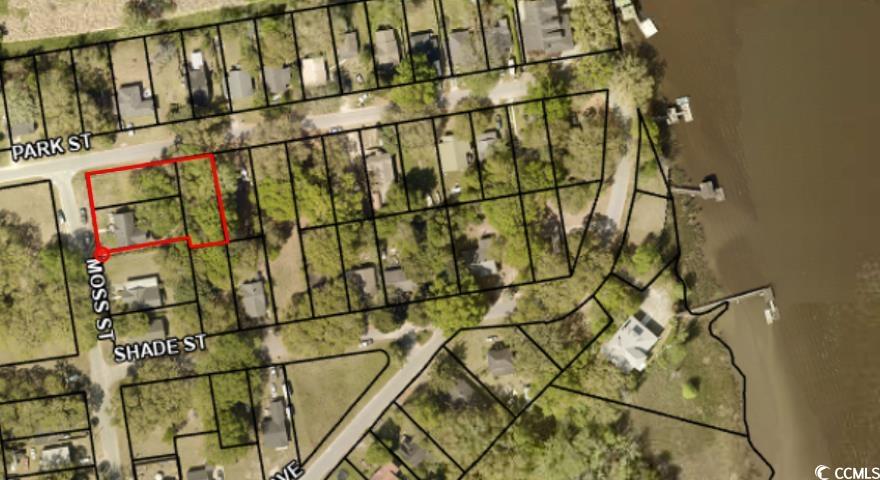 1353 Moss St. Property Photo 2