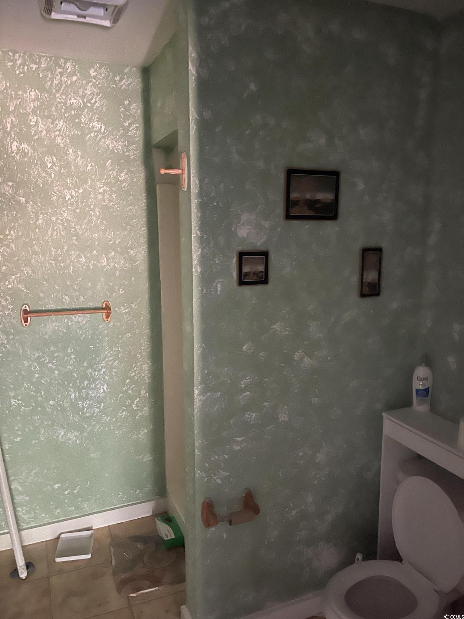 1353 Moss St. Property Photo 30