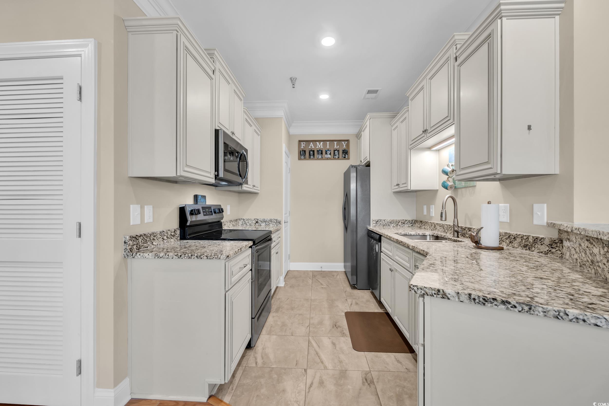 133 Puffin Dr. Property Photo 12