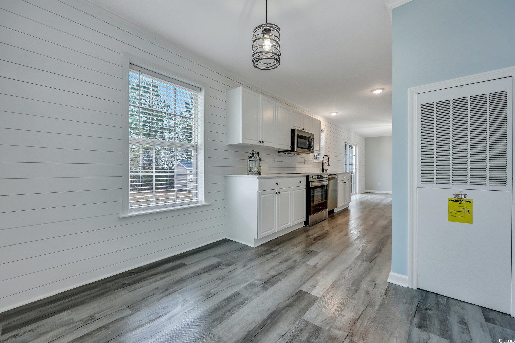 308 Stone Throw Dr. Property Photo 15