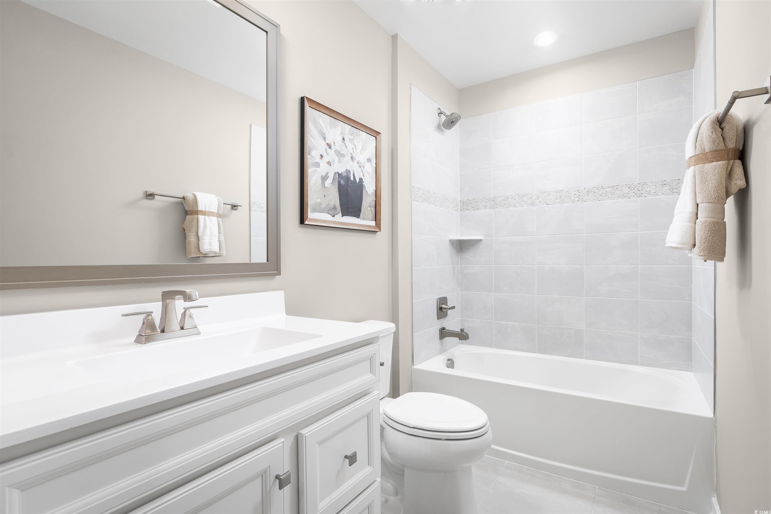 2063 Nw Parow Ln Nw Property Photo 6