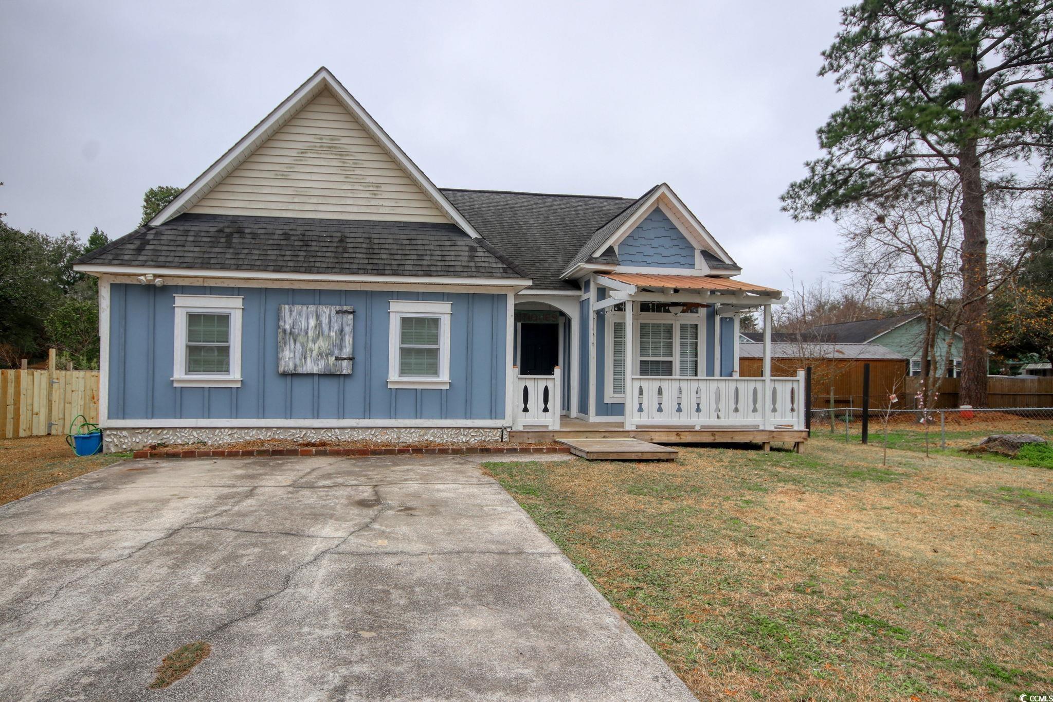 1741 Rice St. Property Photo 2