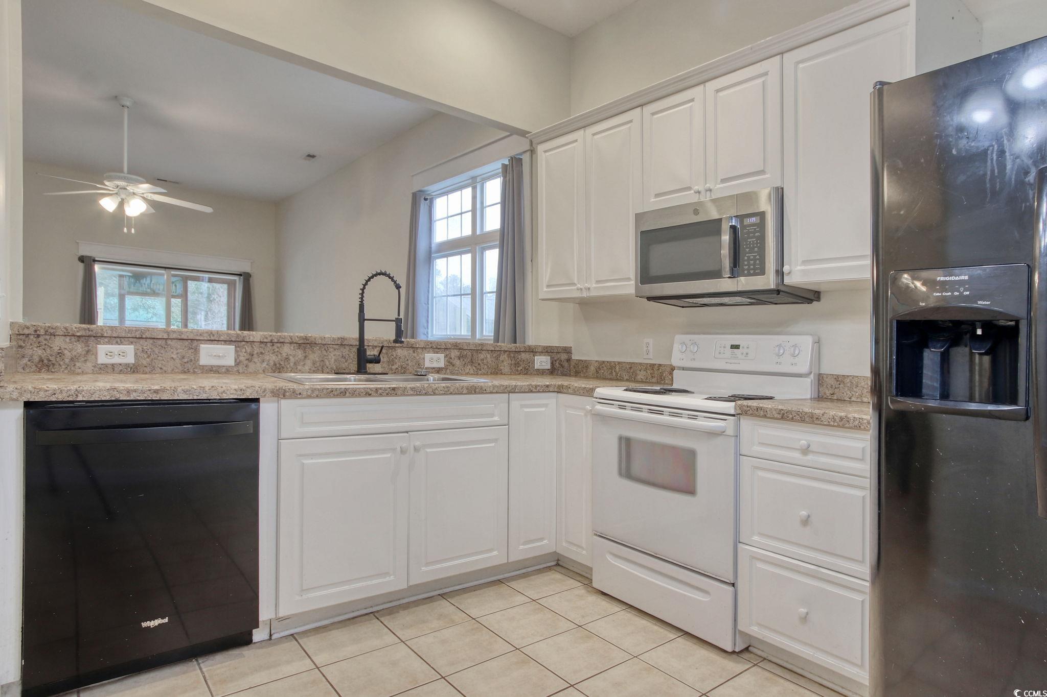 1741 Rice St. Property Photo 8
