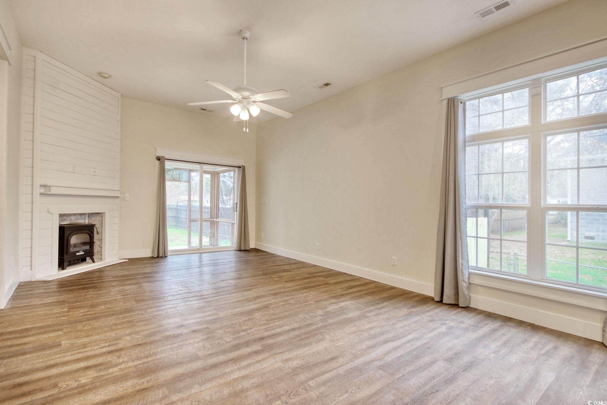1741 Rice St. Property Photo 11
