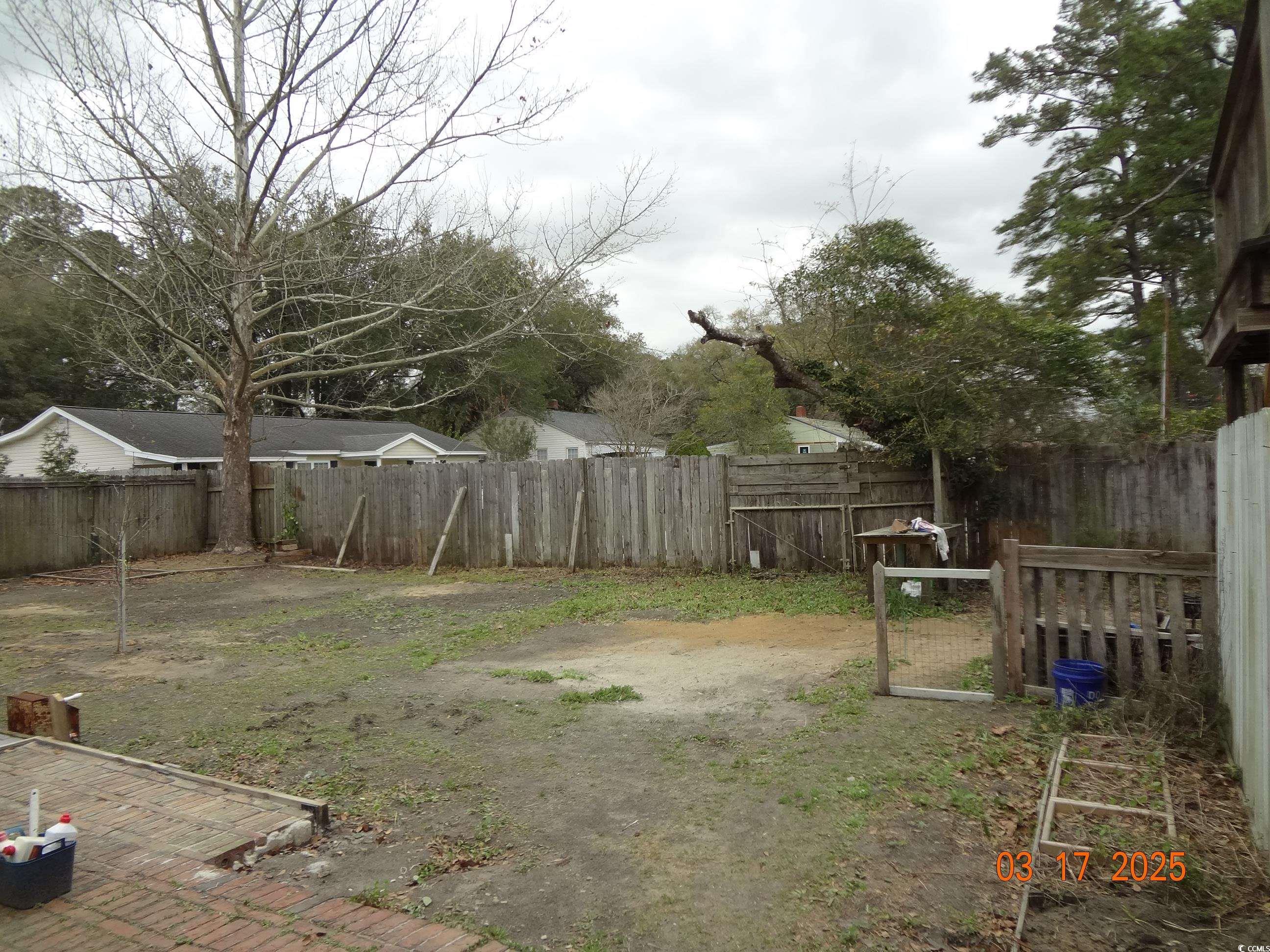 606 Dawson St. Property Photo 2