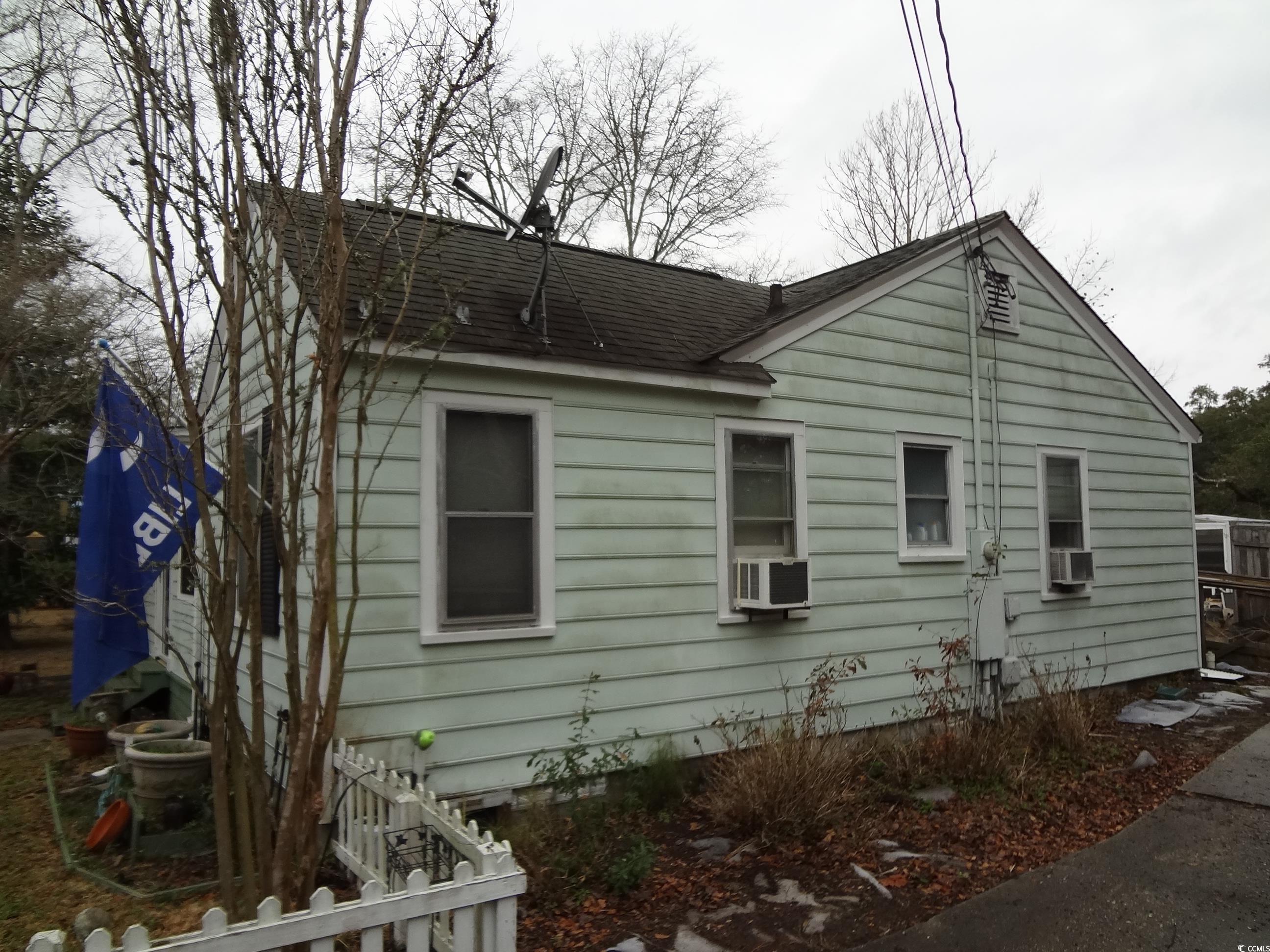 606 Dawson St. Property Photo 16
