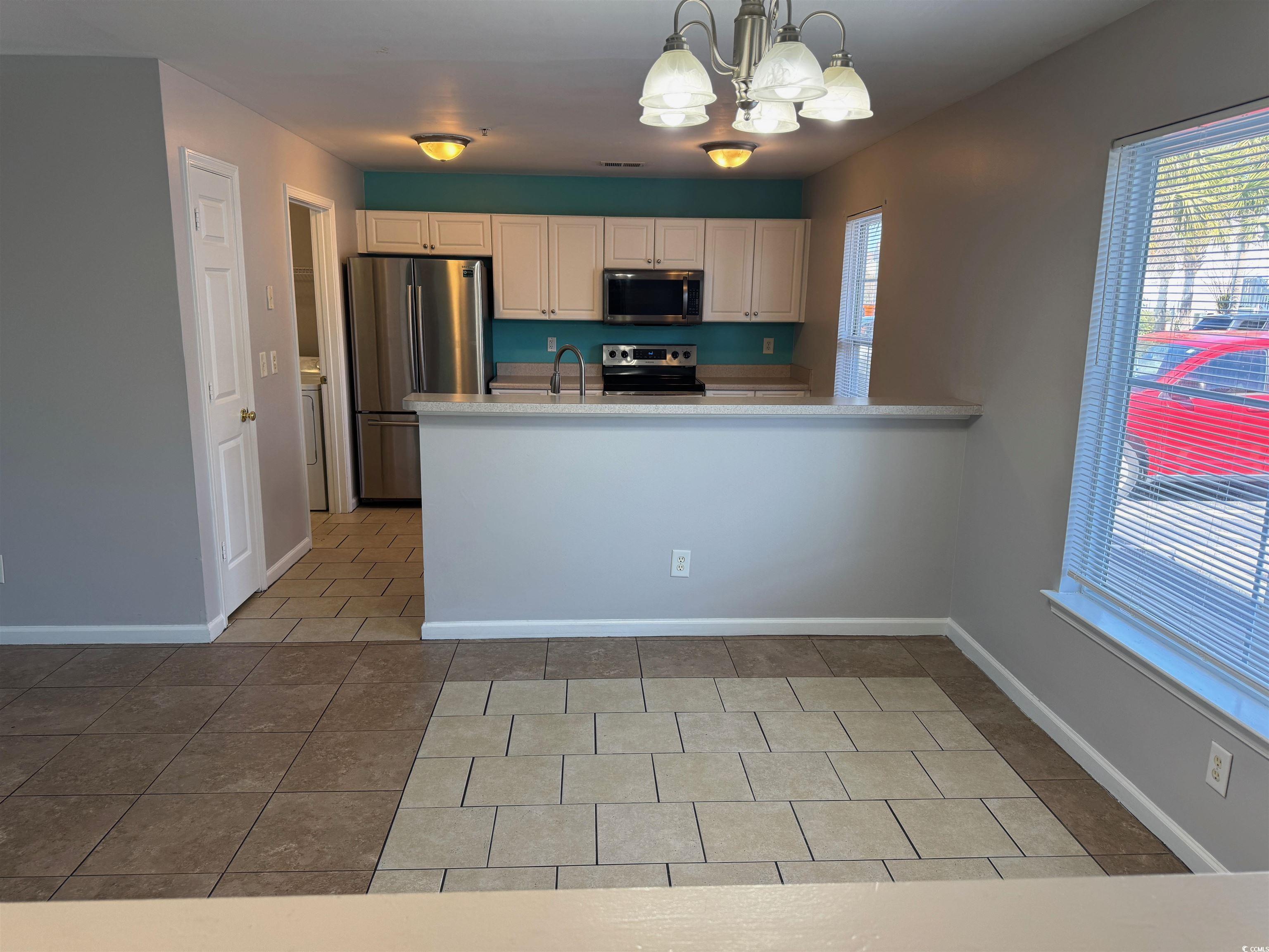 113 Butkus Dr. Property Photo 12