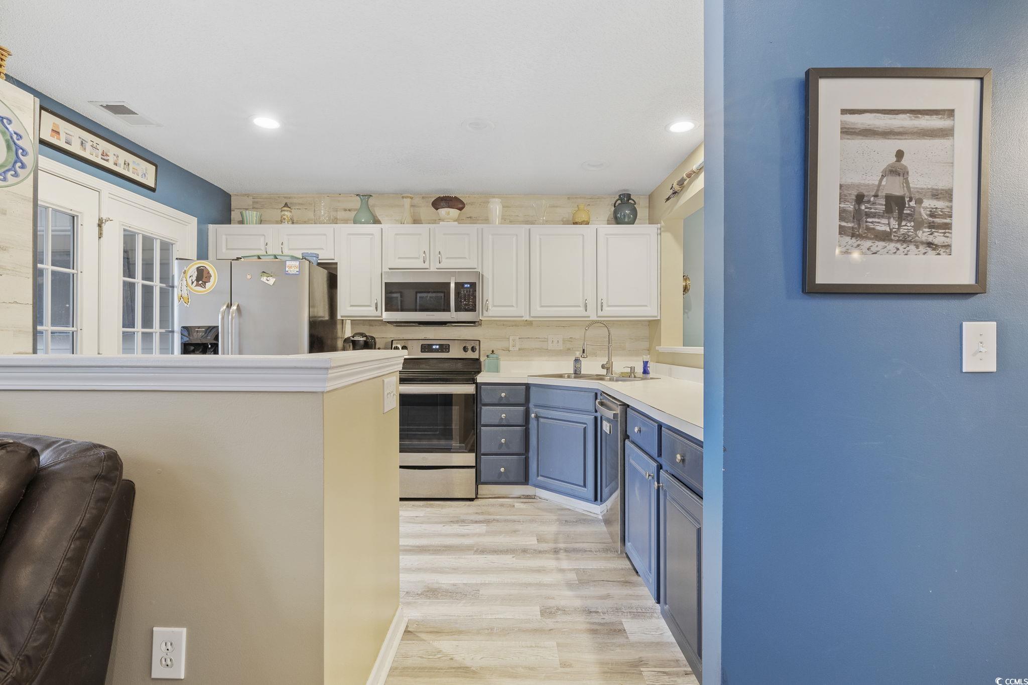 651 Riverward Dr. Property Photo 13