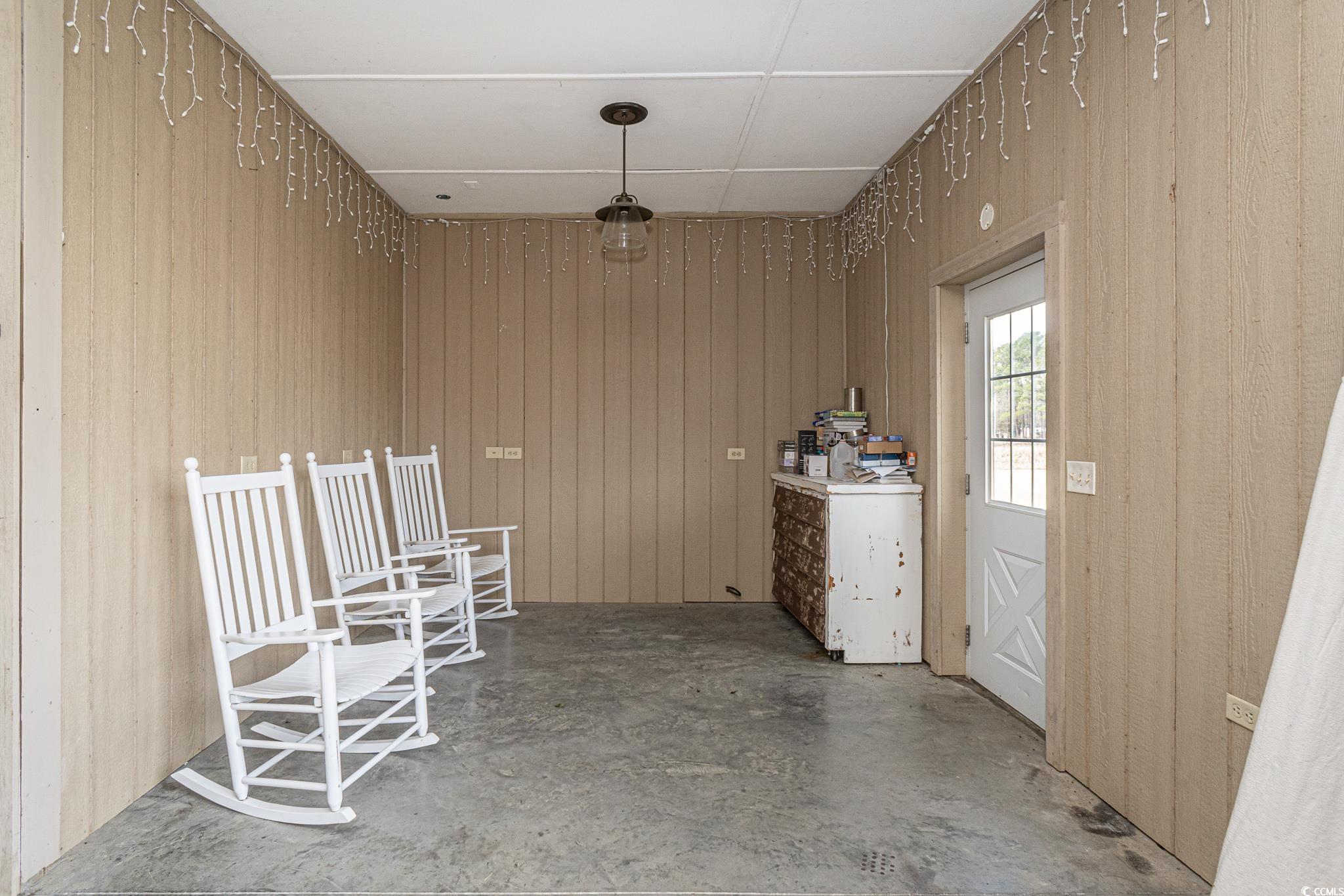 429 Oakland Rd. Property Photo 7
