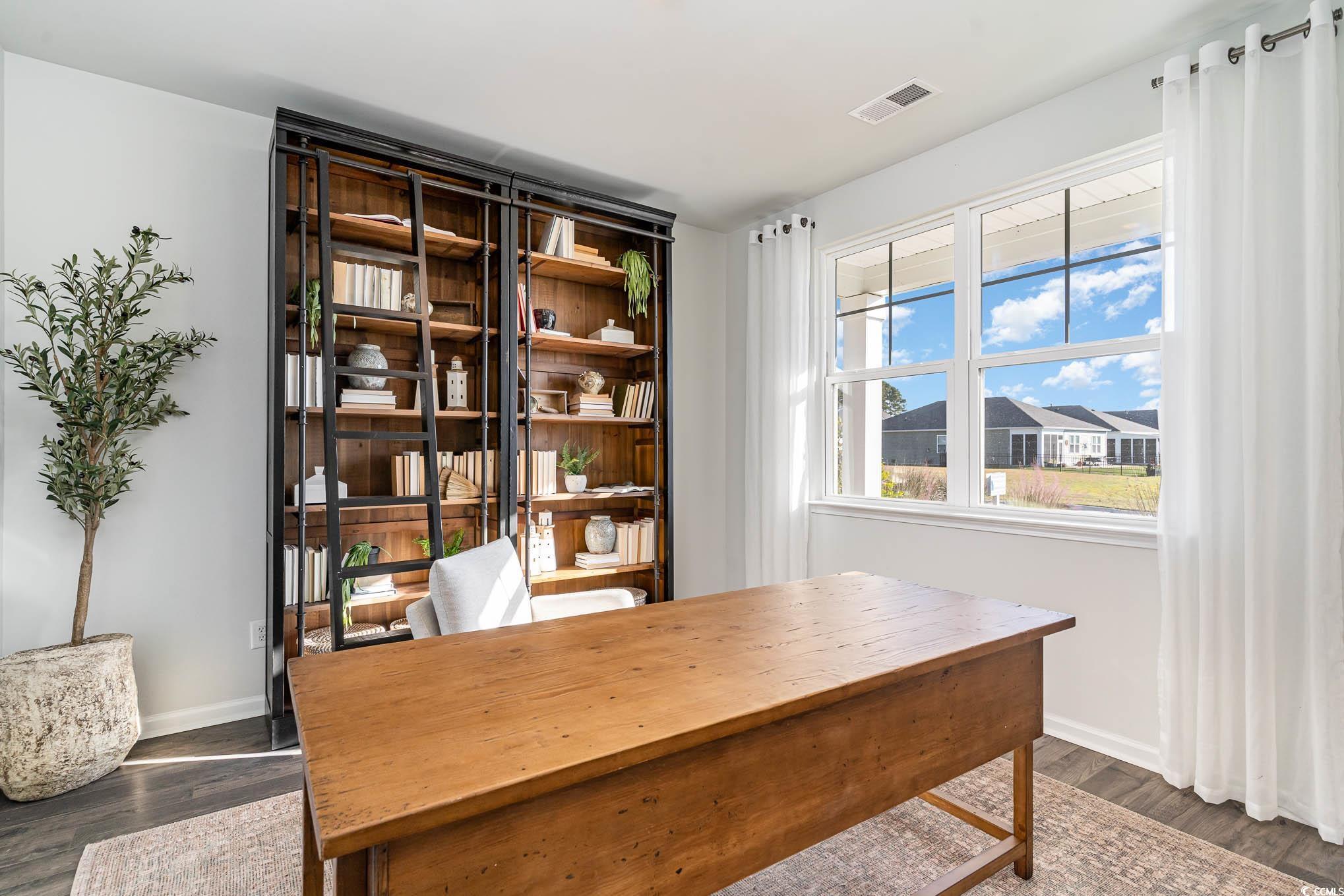124 Shucking St. Property Photo 8