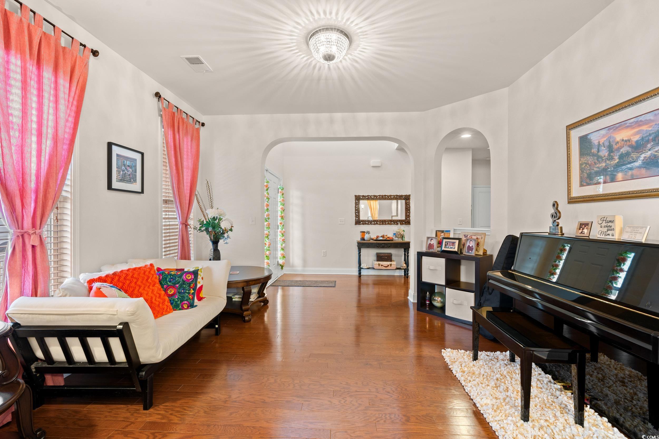 3000 Chesterwood Ct. Property Photo 4
