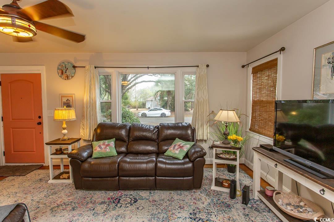 1105 Palmetto St. Property Photo 5
