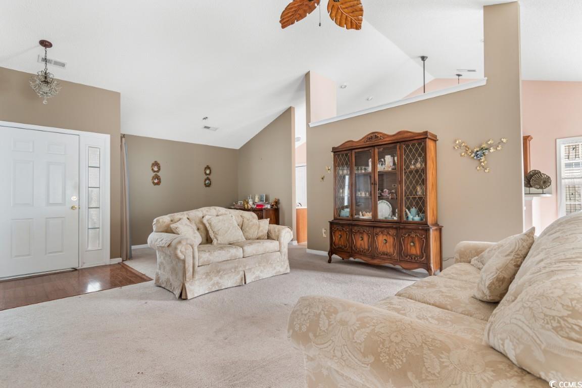 401 Barton Loop Property Photo 12