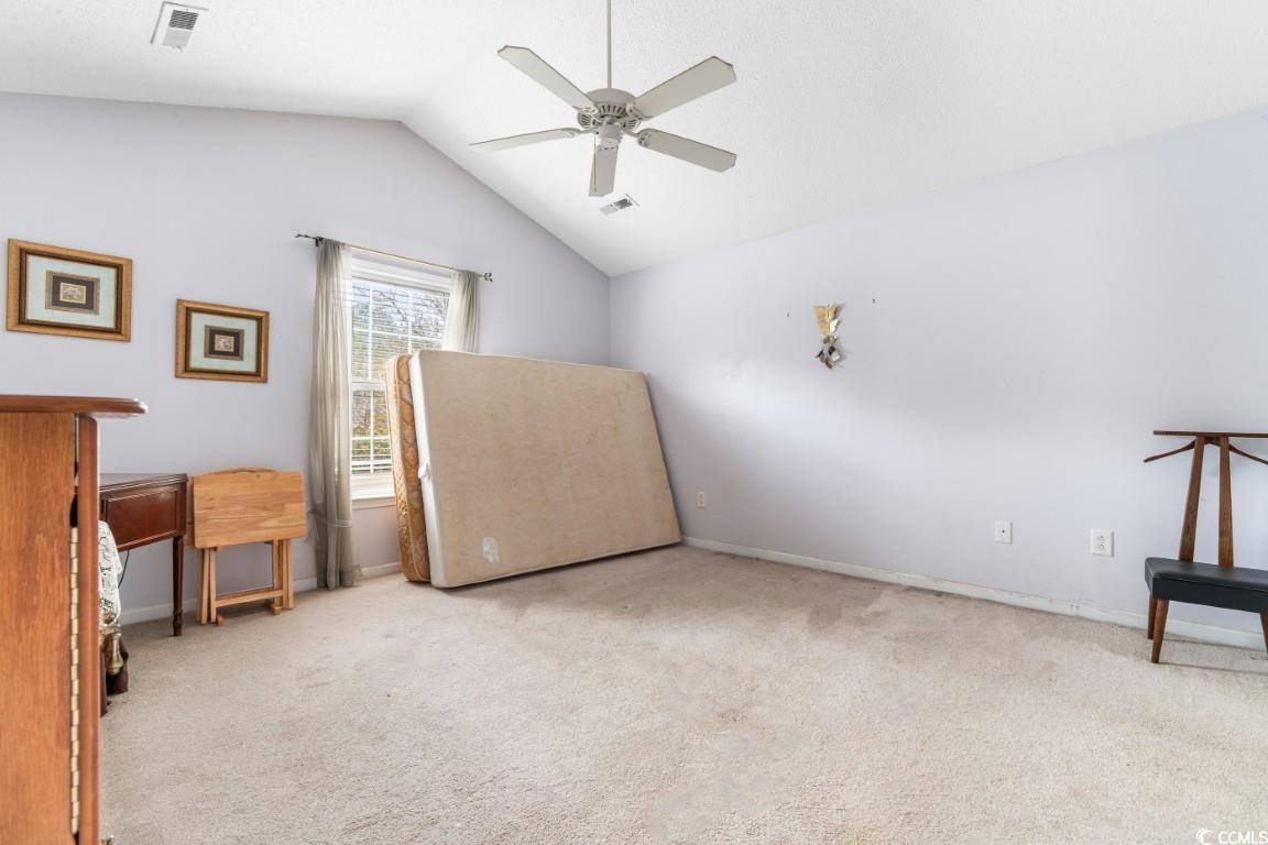 401 Barton Loop Property Photo 18