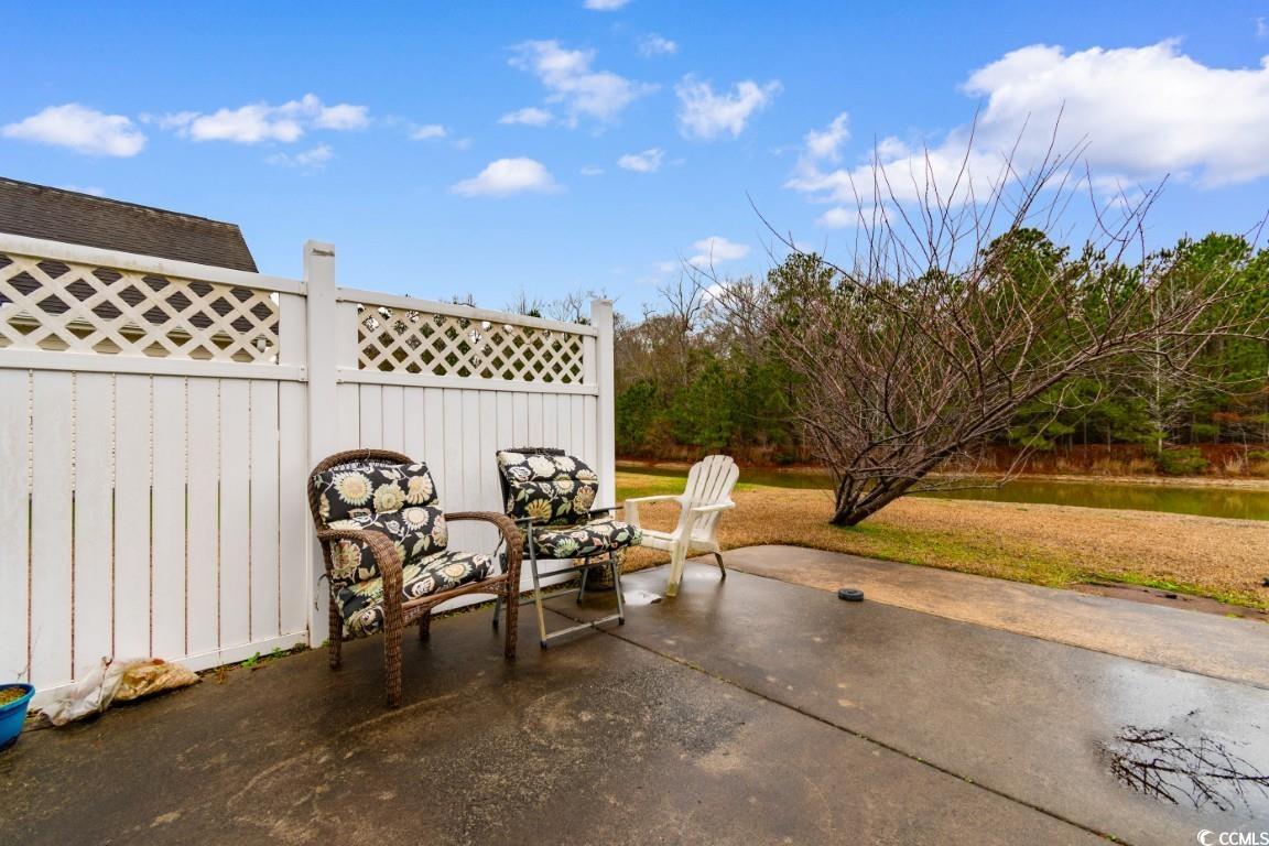 401 Barton Loop Property Photo 30