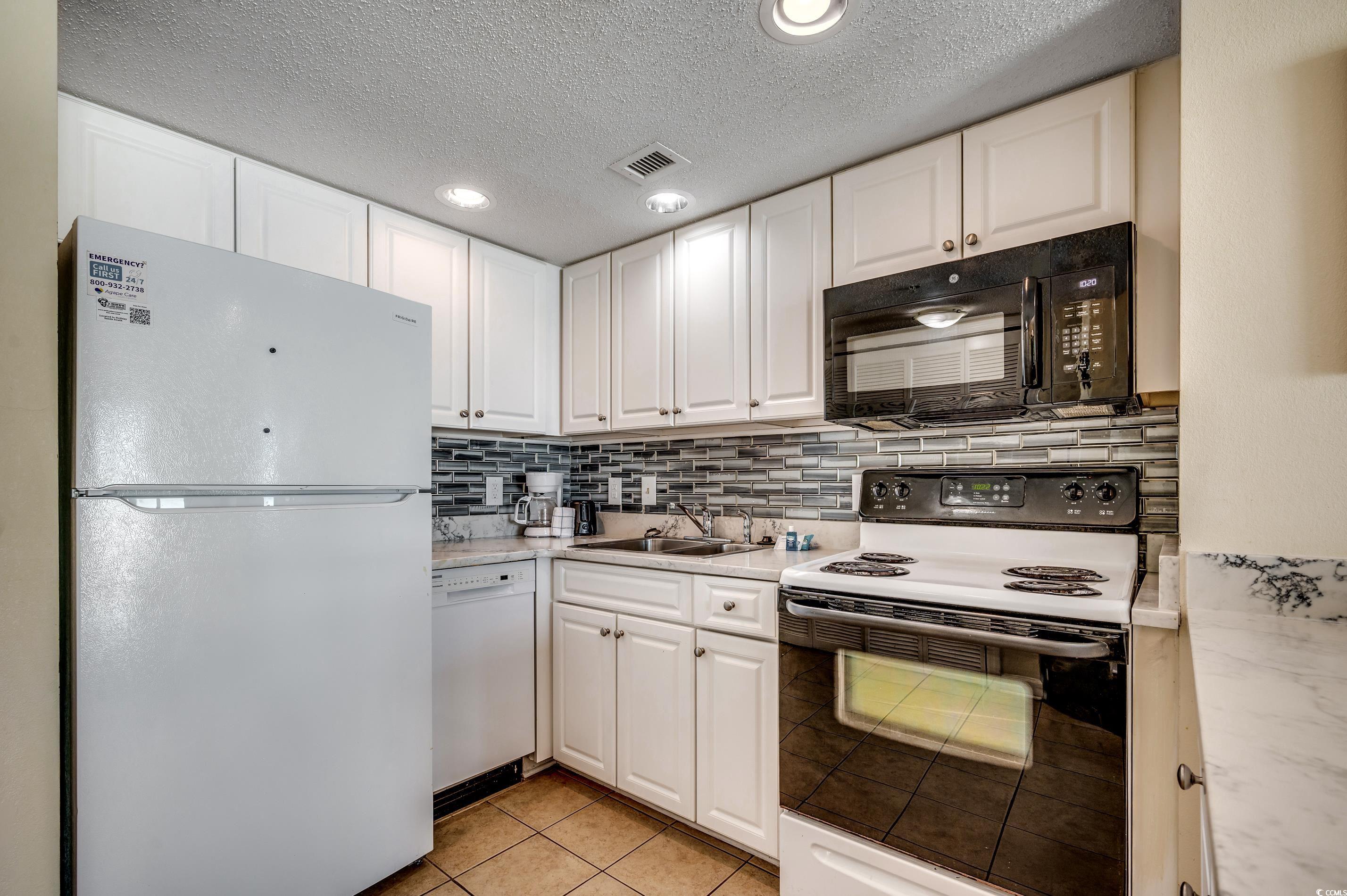 2501 S Ocean Blvd. Property Photo 6