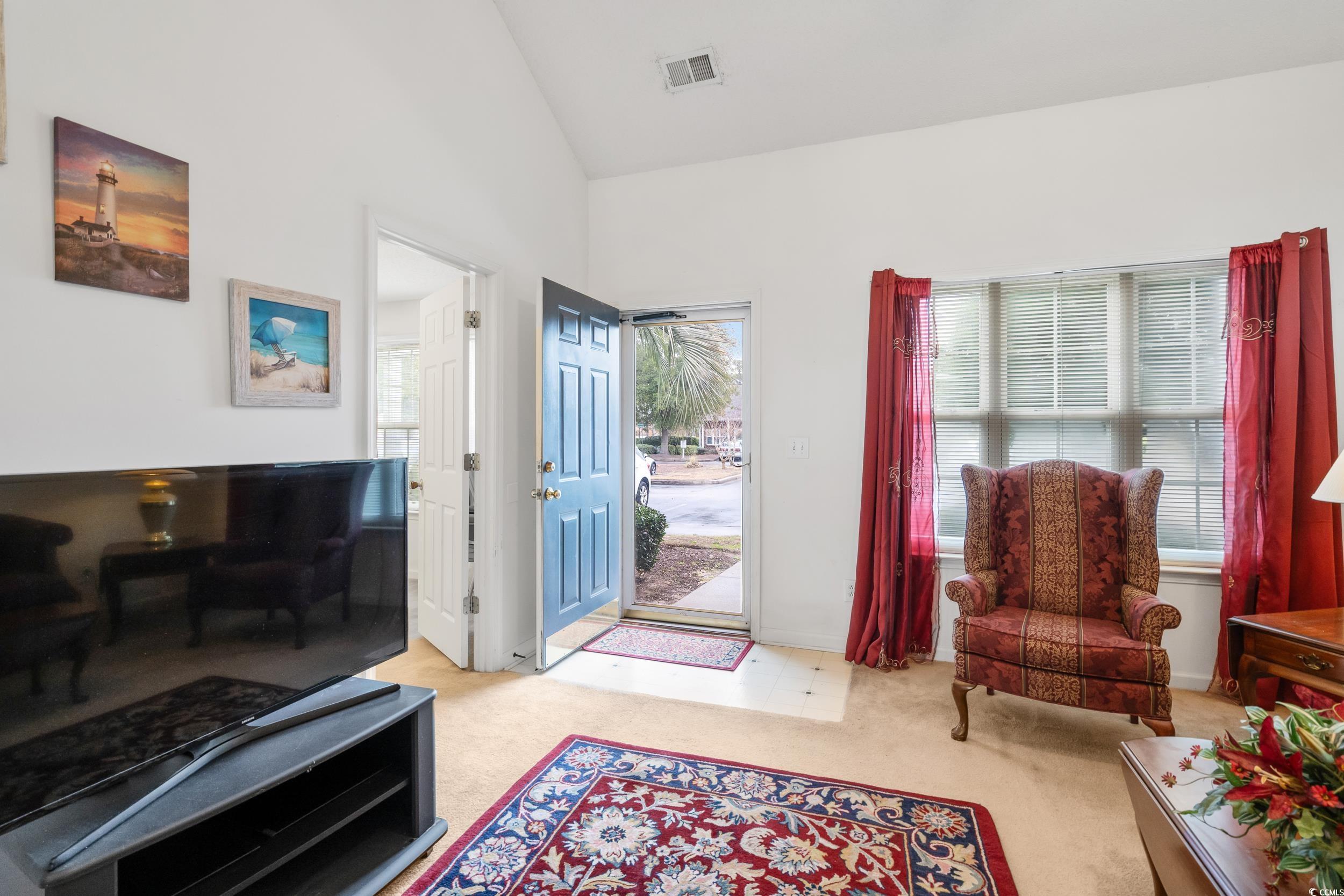 3567 Chestnut Dr. Property Photo 4
